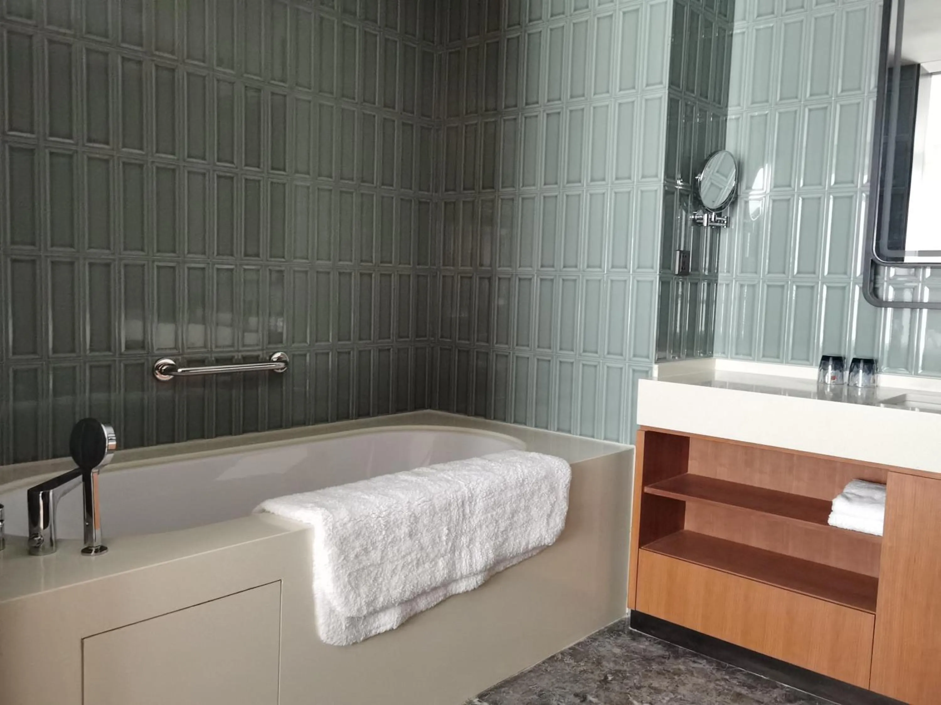 Bathroom in Artyzen Habitat Qiantan Shanghai