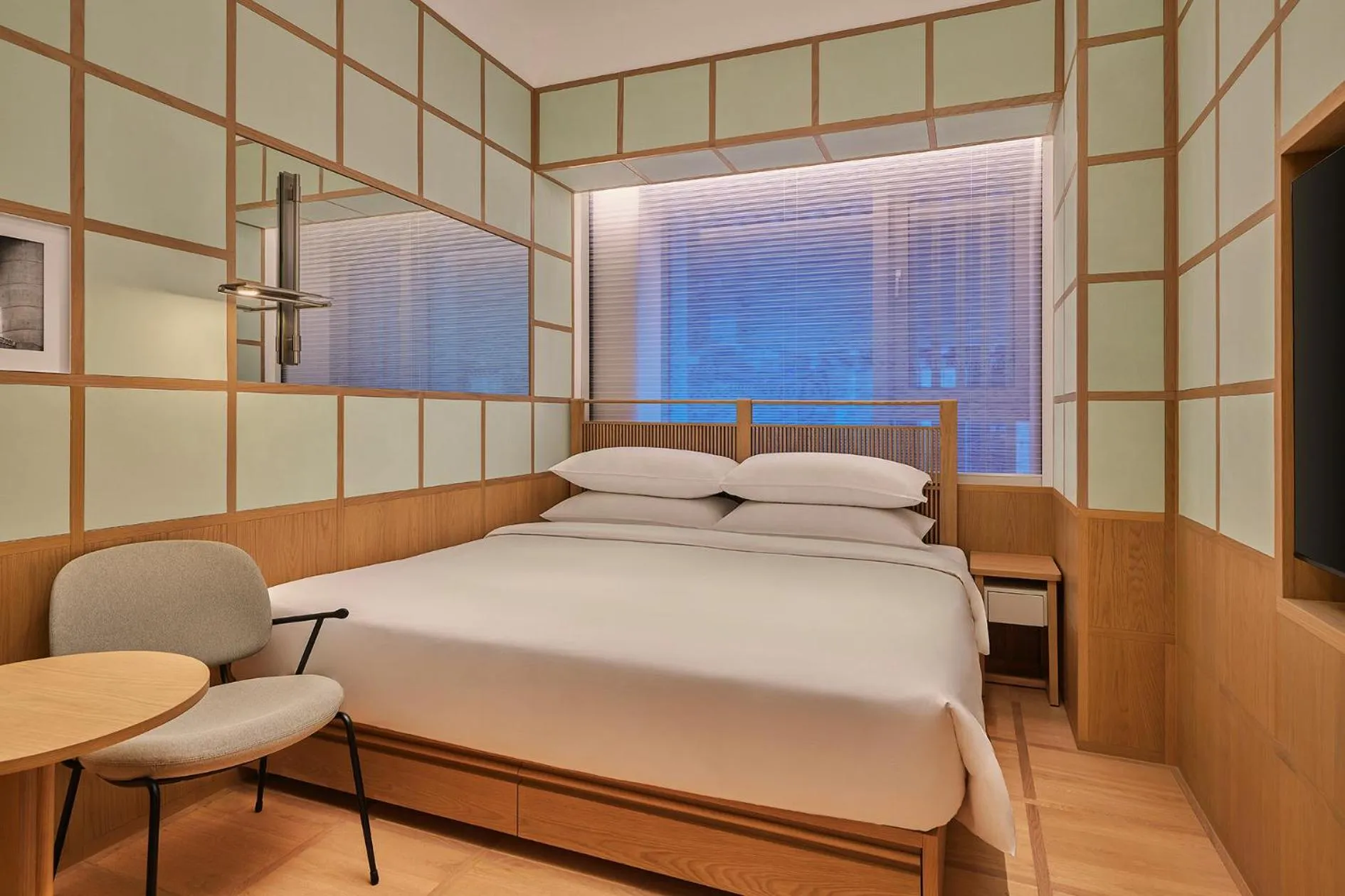 Bed in The Shàng by Artyzen Qiantan Shanghai