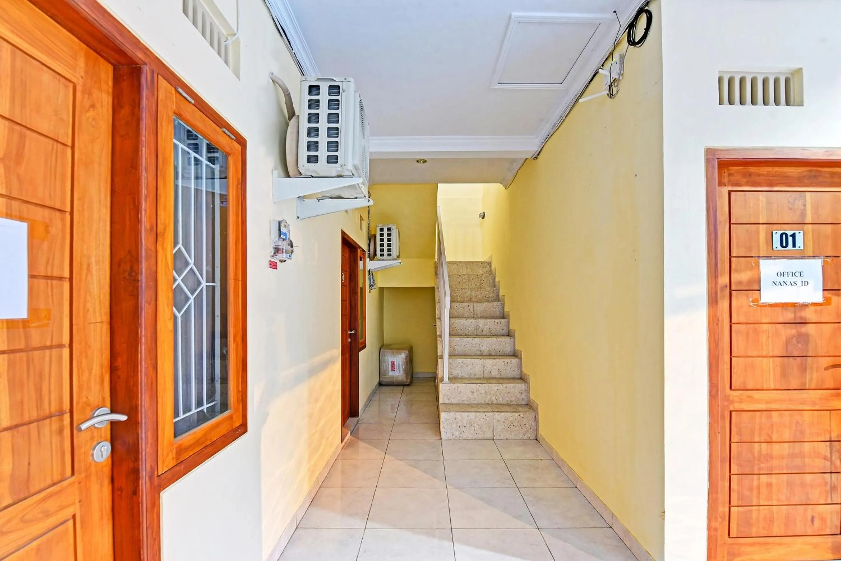 Lobby or reception in Hotel O Casa Jupiter Shine