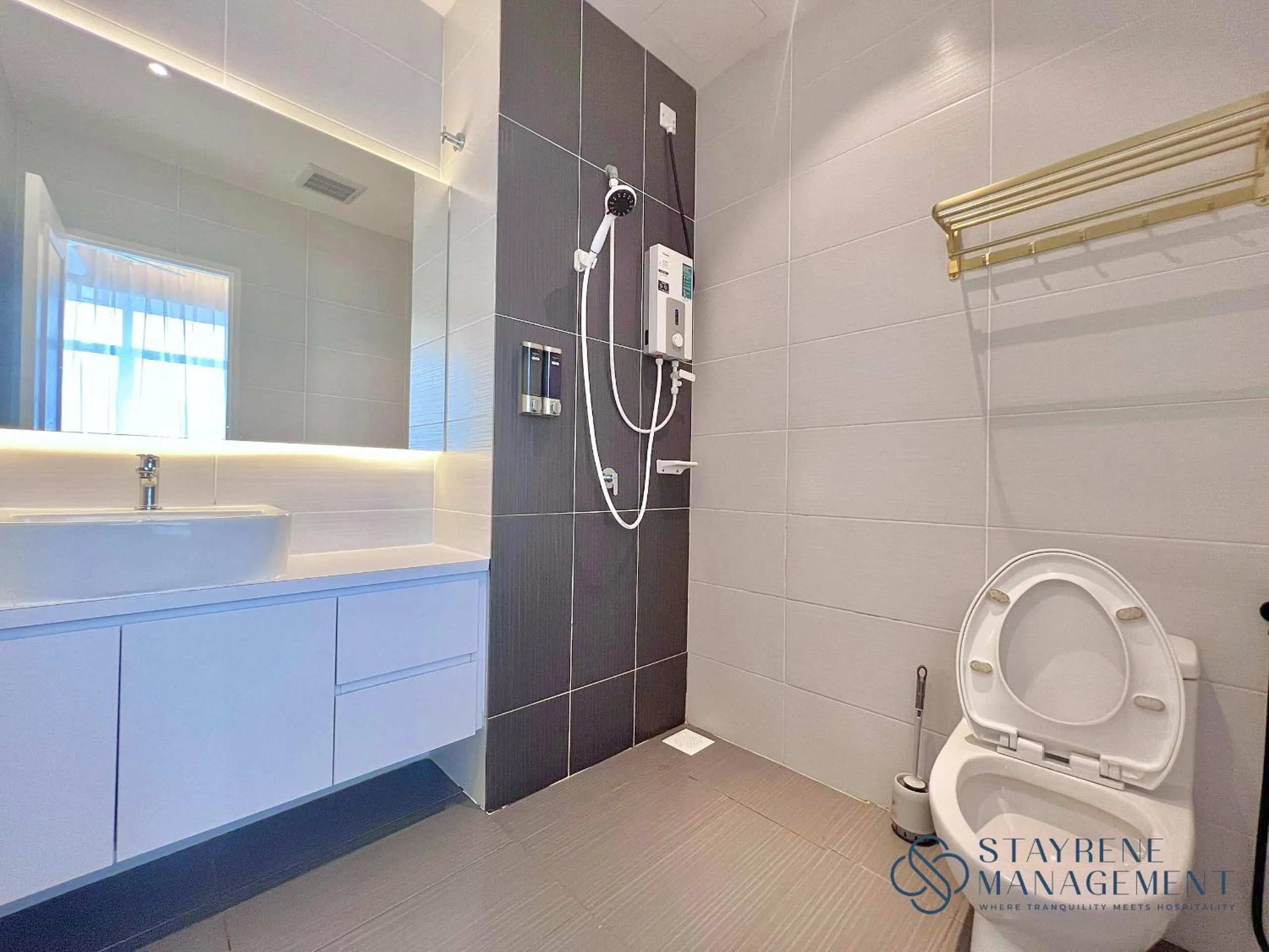 Shower in Melaka Novo 8 Residence - Jonker Street by Stayrene