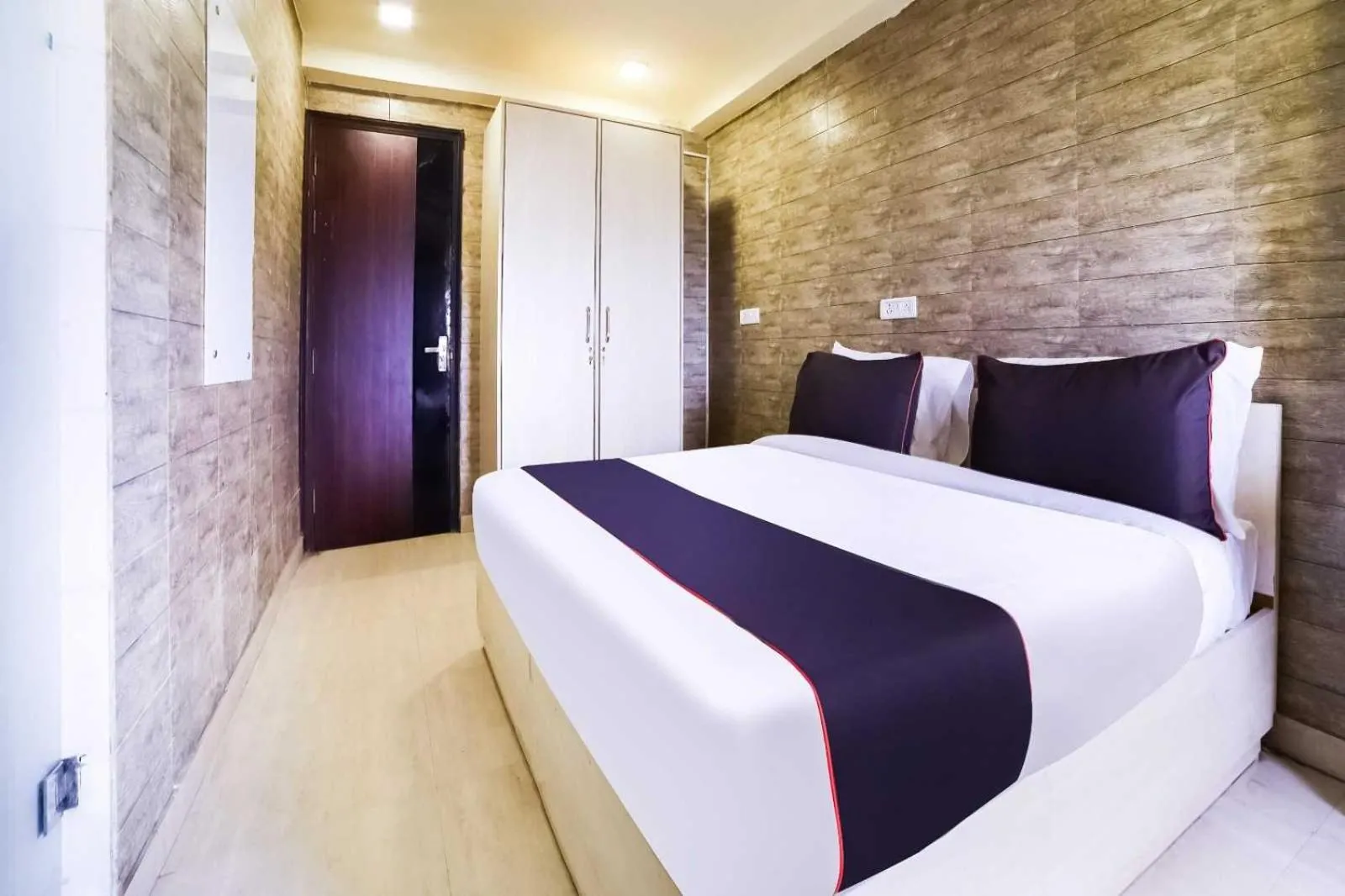 Bedroom, Bed in Hotel O Urban villa