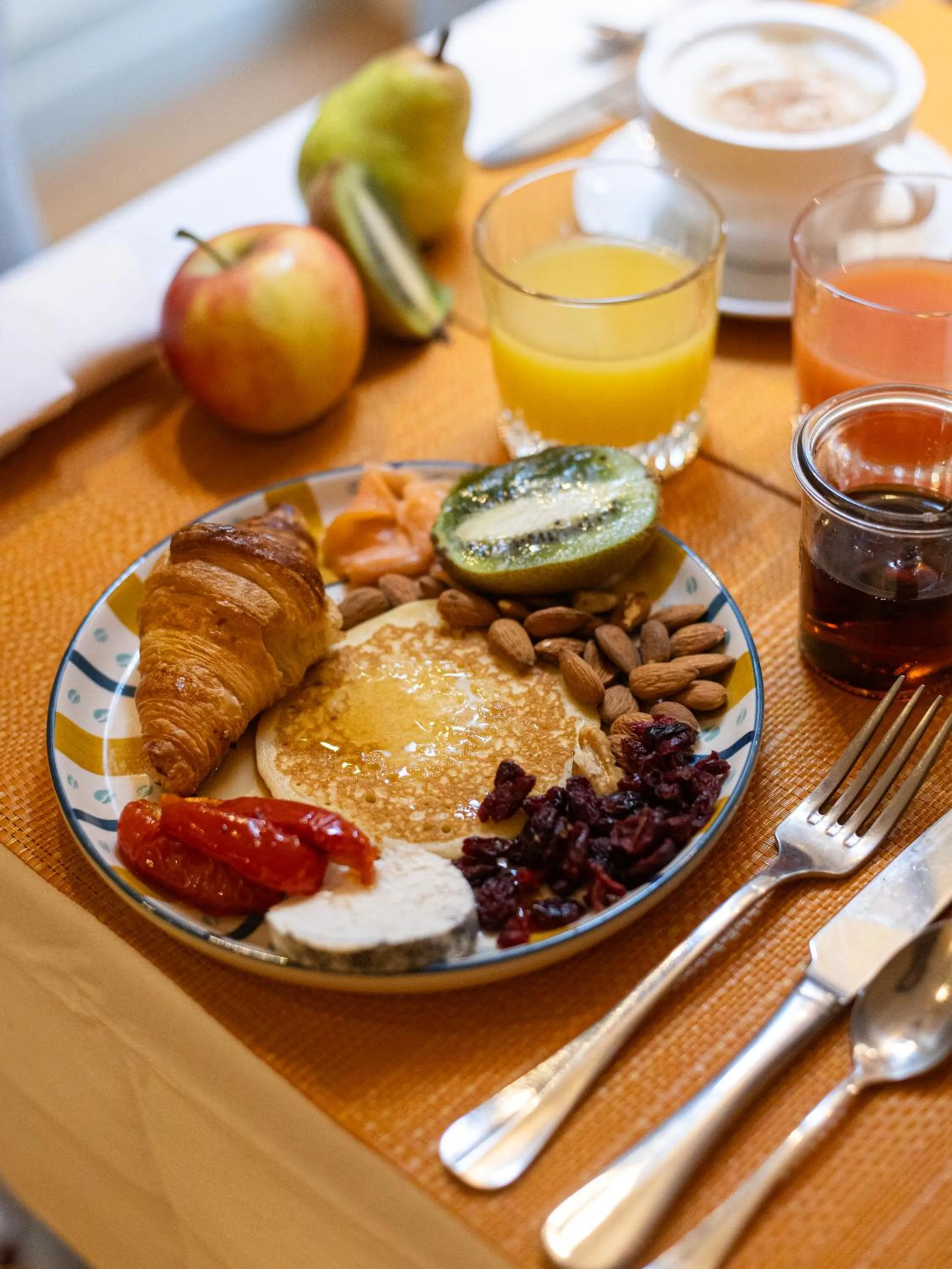 Breakfast in Hôtel des Batignolles