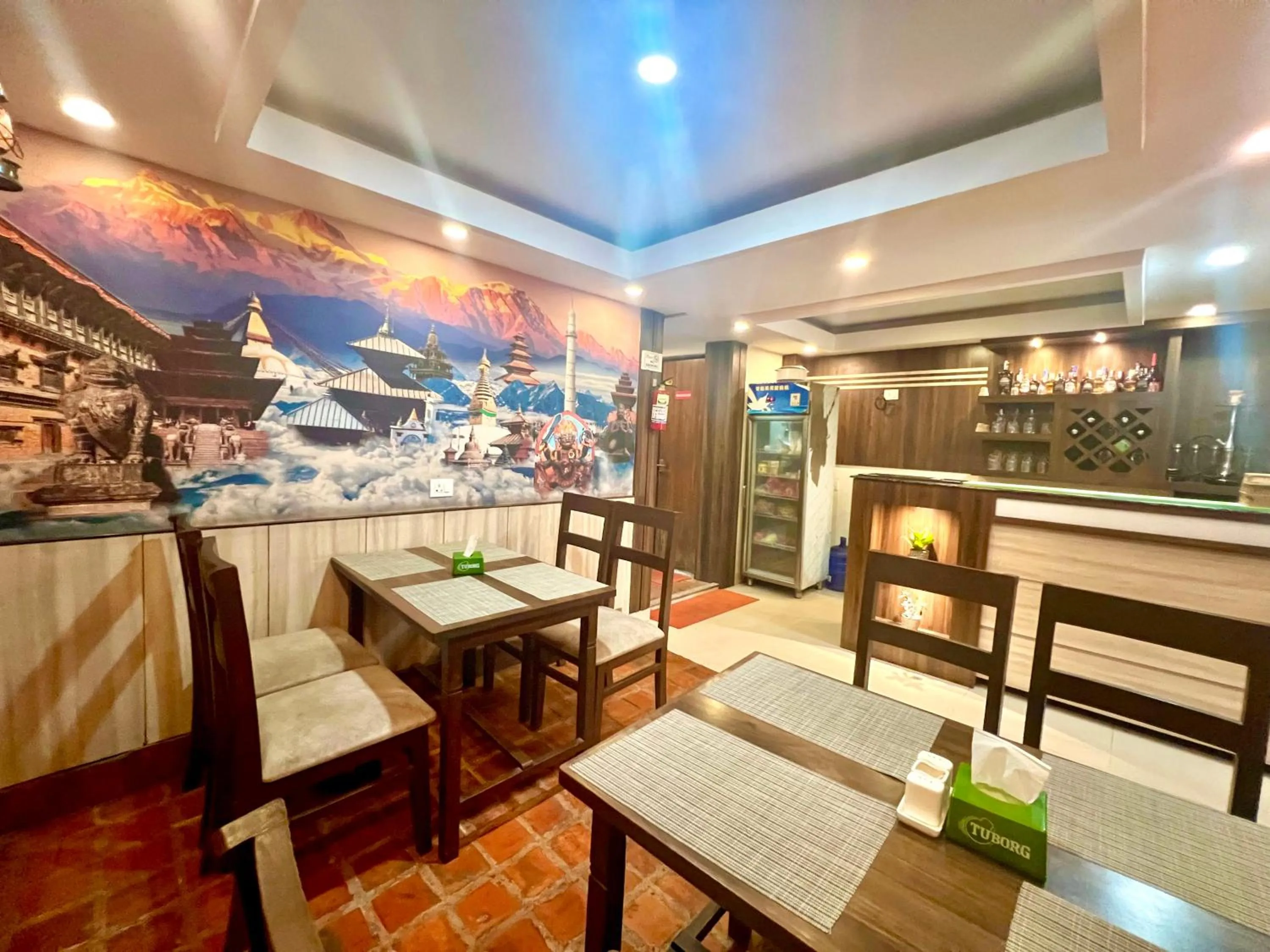 Restaurant/places to eat in Satkar Boutique Home