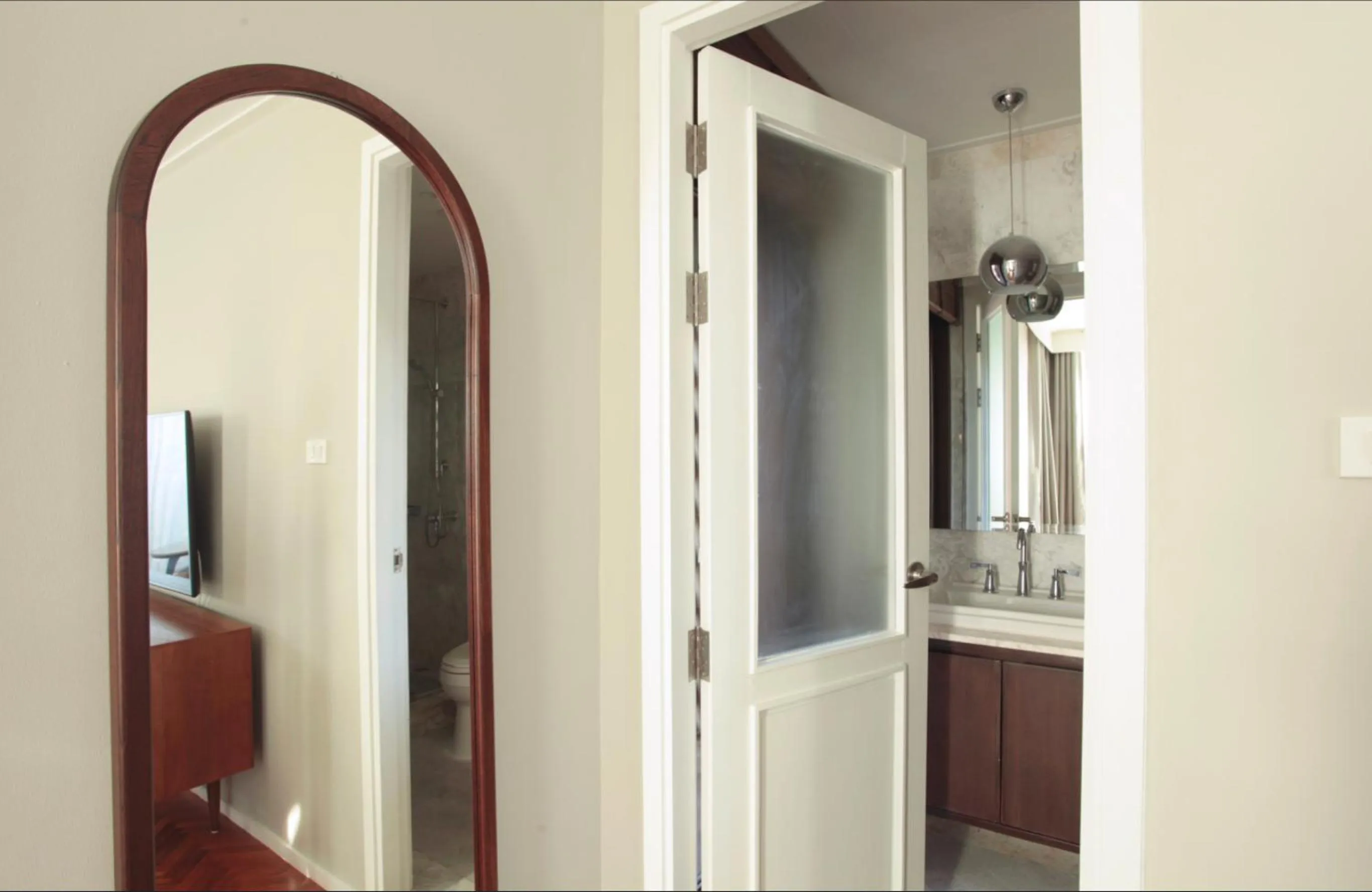 Bathroom in Baanrincome