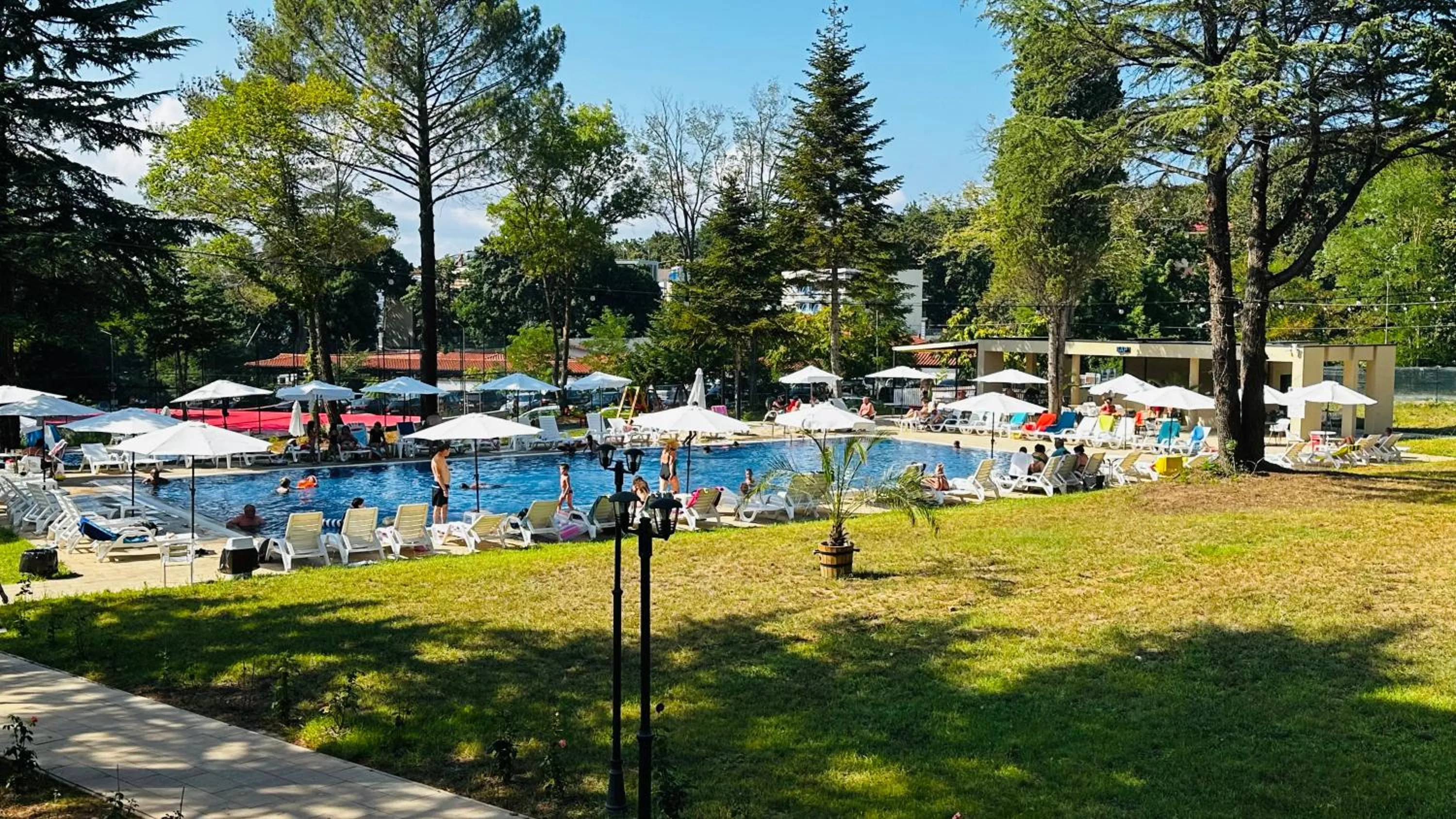 Swimming pool in Queen Nelly Park