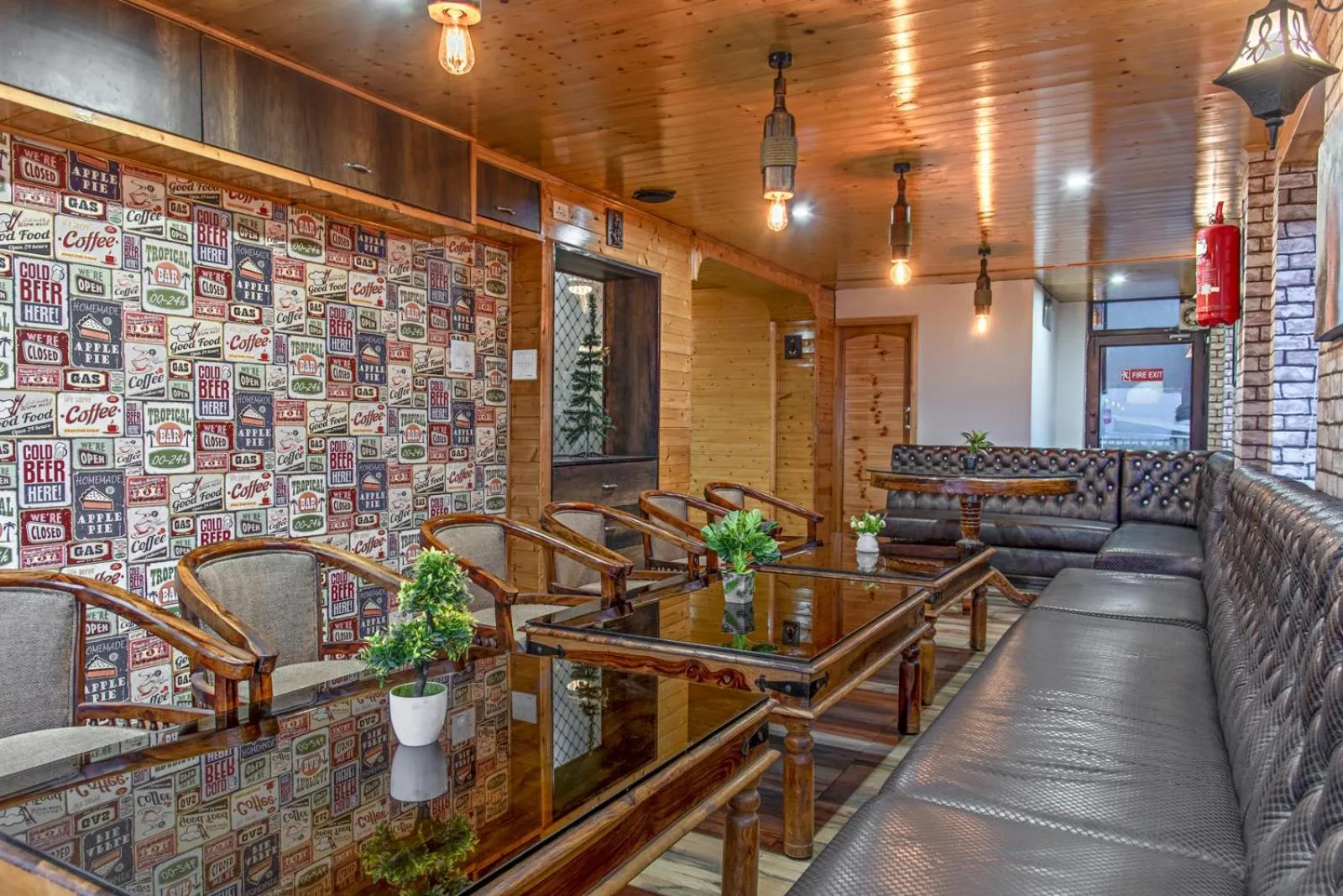 Restaurant/places to eat in Snow Land Shimla