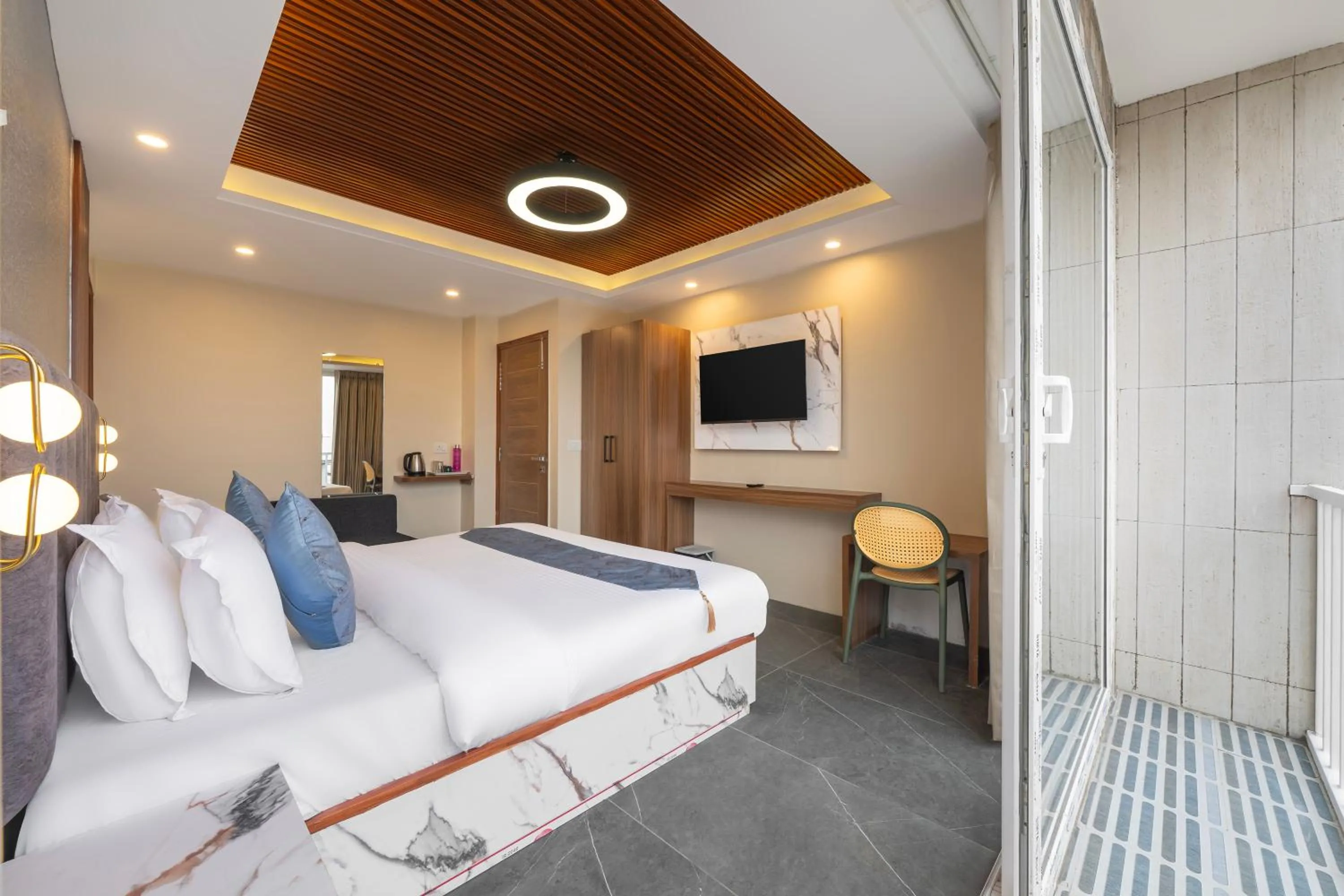 Bed in Snow Land Shimla