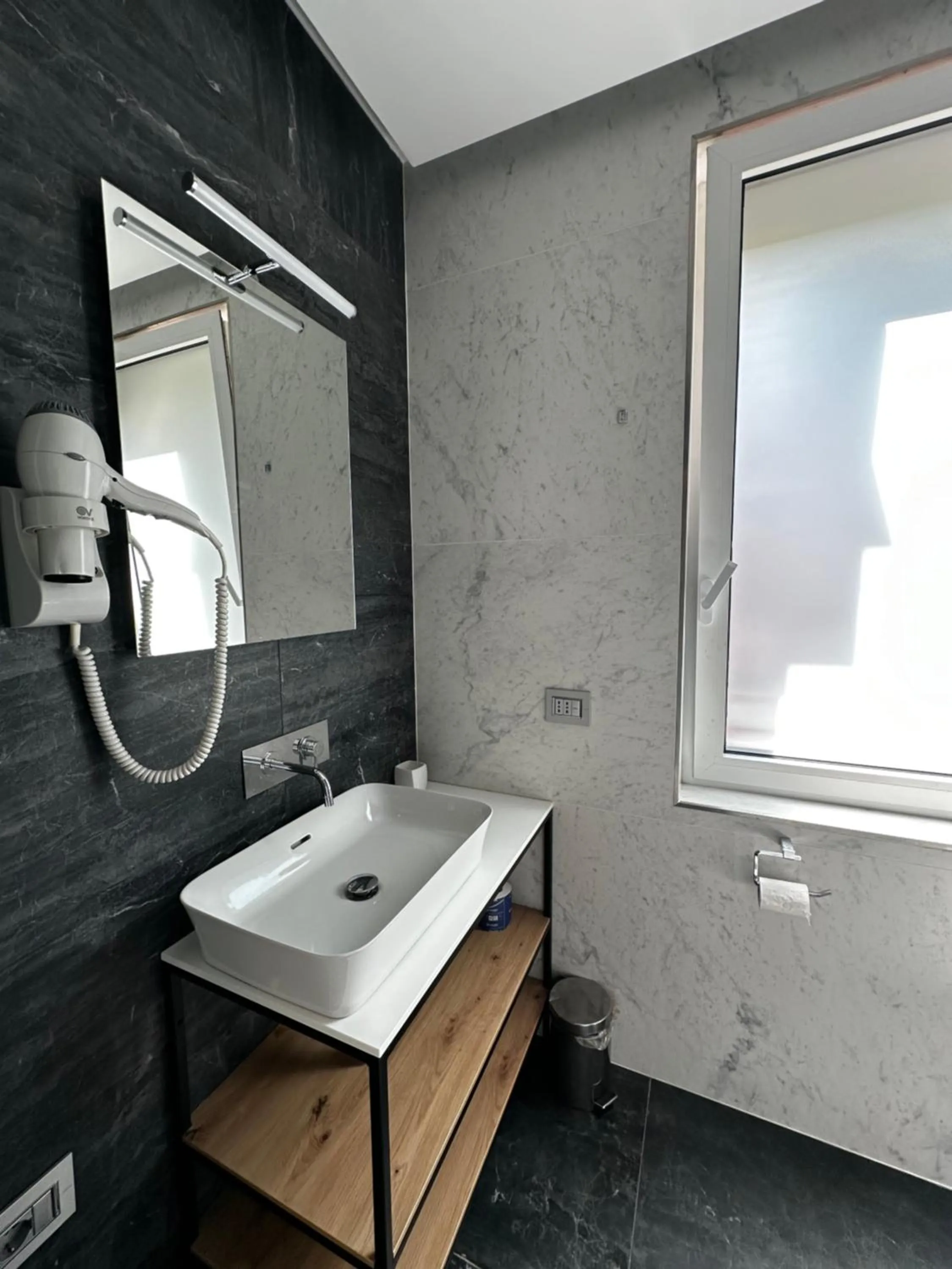 GRANDI 32 Boutique Residence