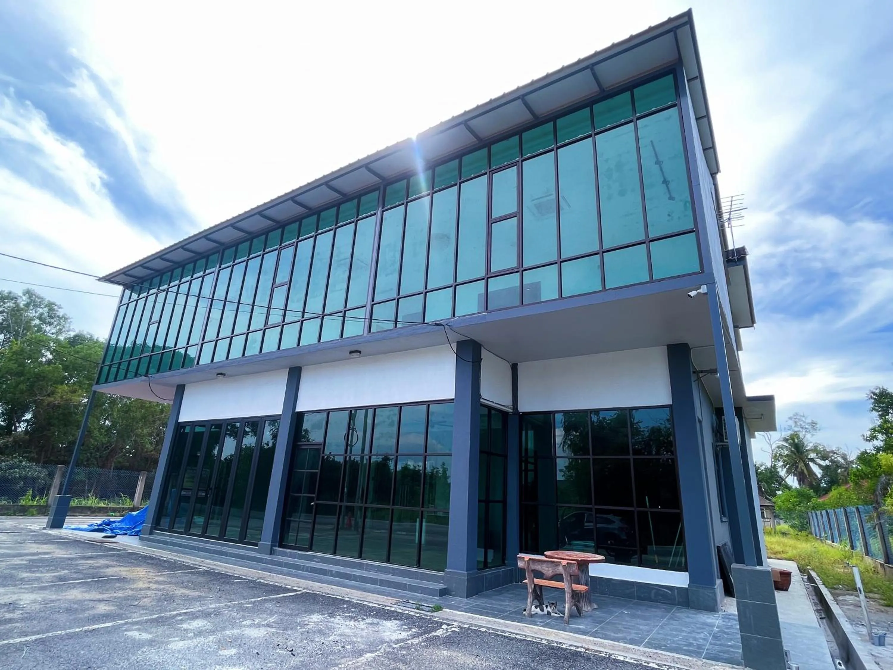 Melur Inn, Tok Jembal