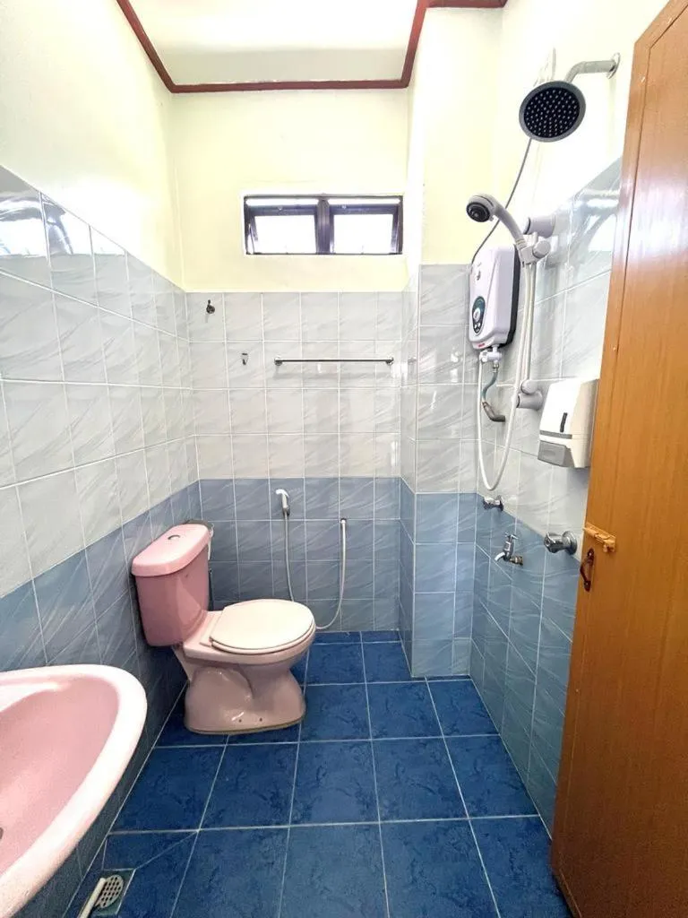 Melur Inn, Tok Jembal