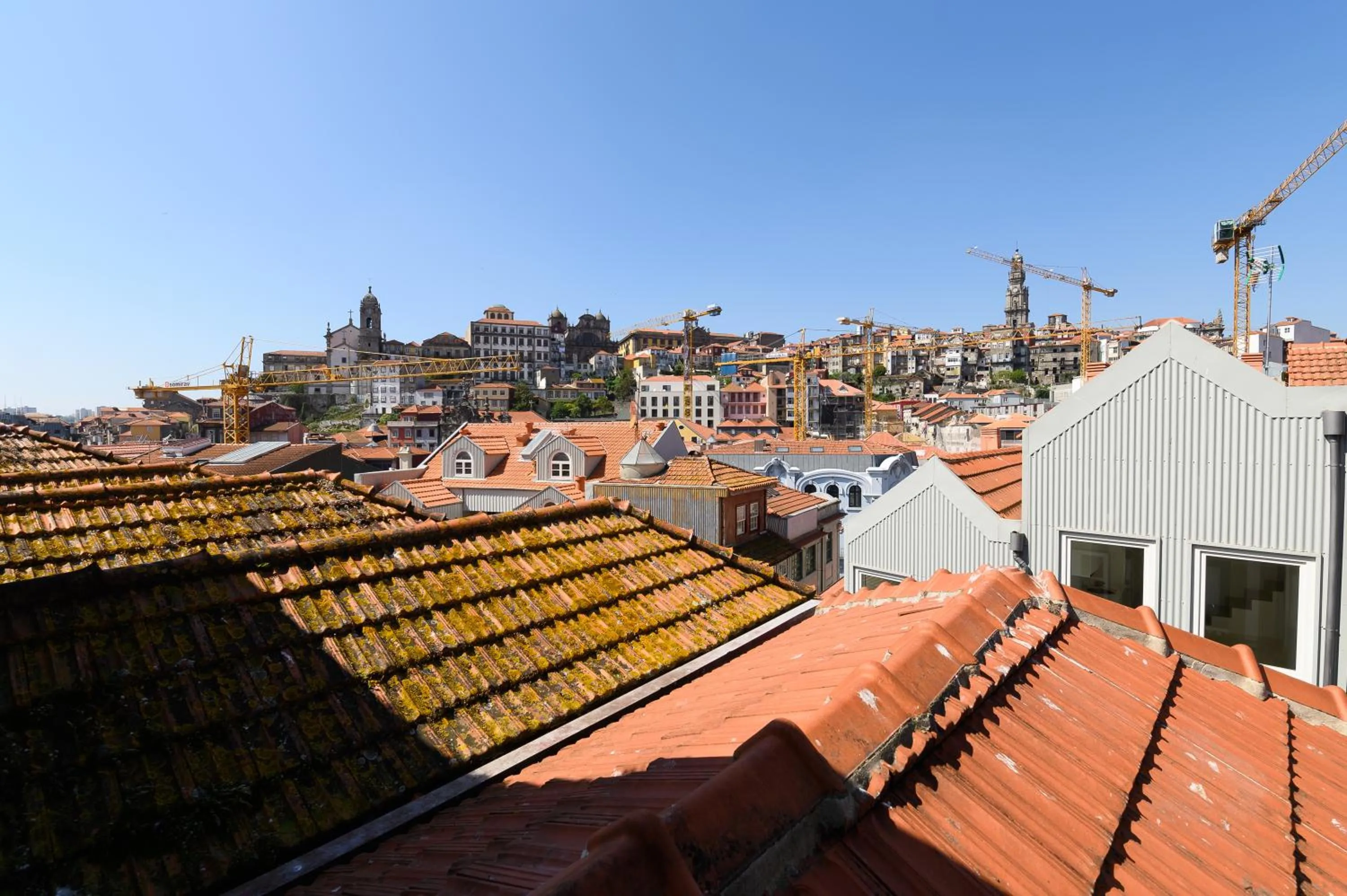 City view in Maria da Sé Historic House