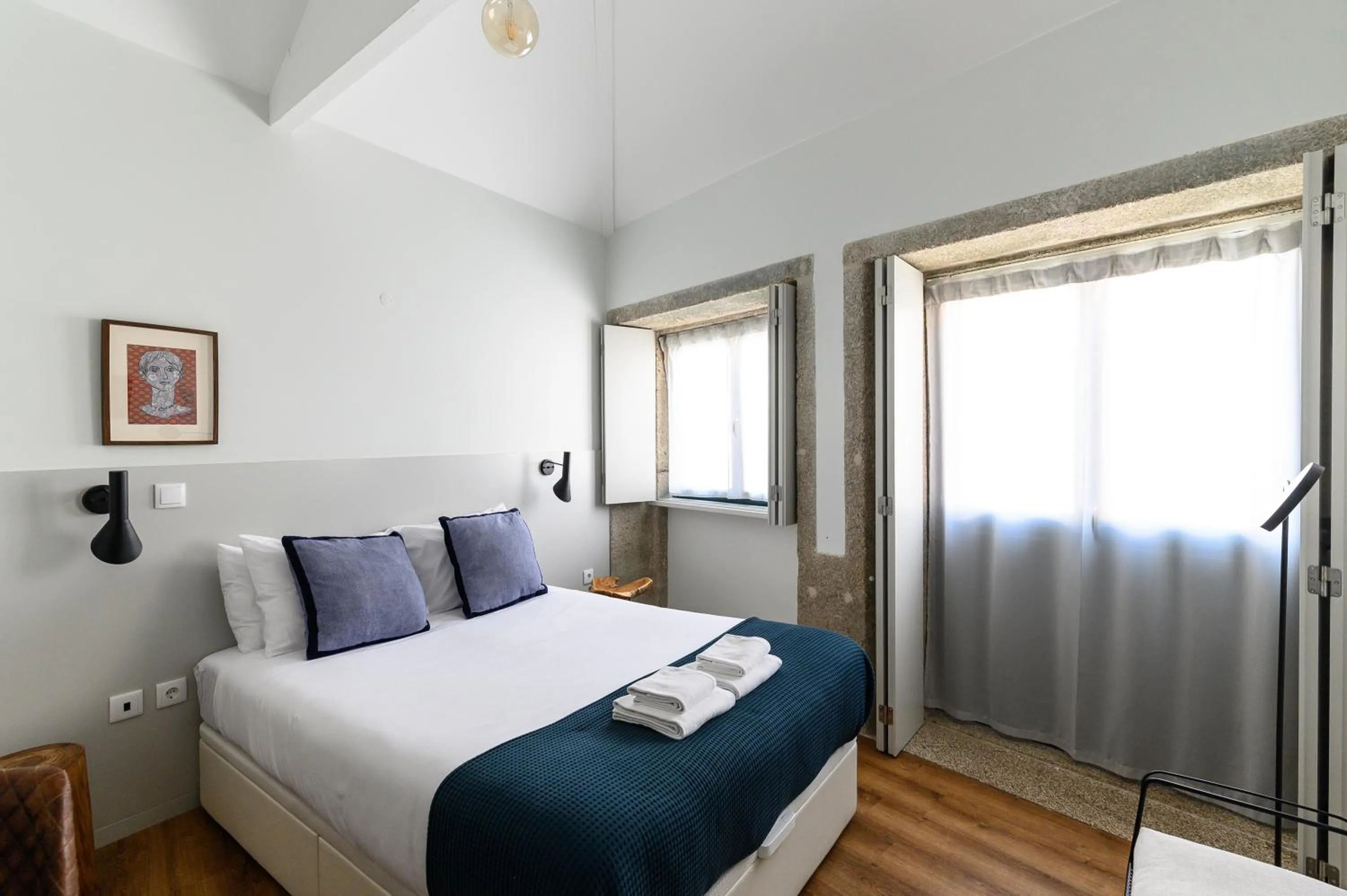 Bed in Maria da Sé Historic House