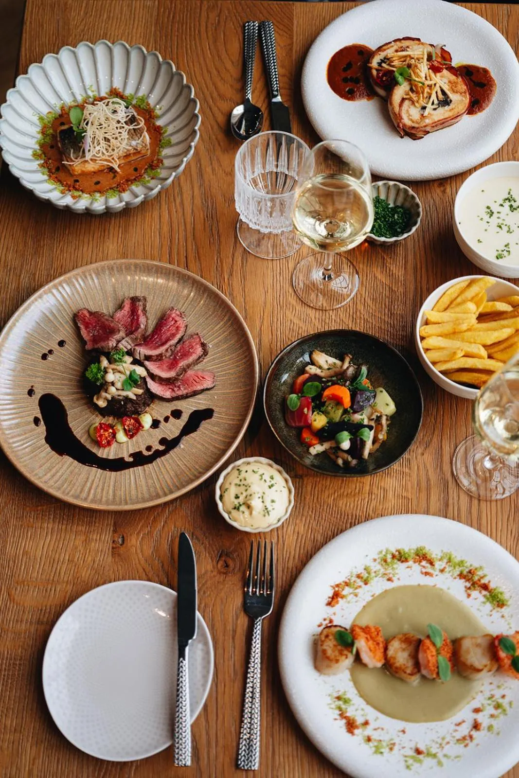 Restaurant/places to eat in Hotel de Timmerfabriek I Kloeg Collection