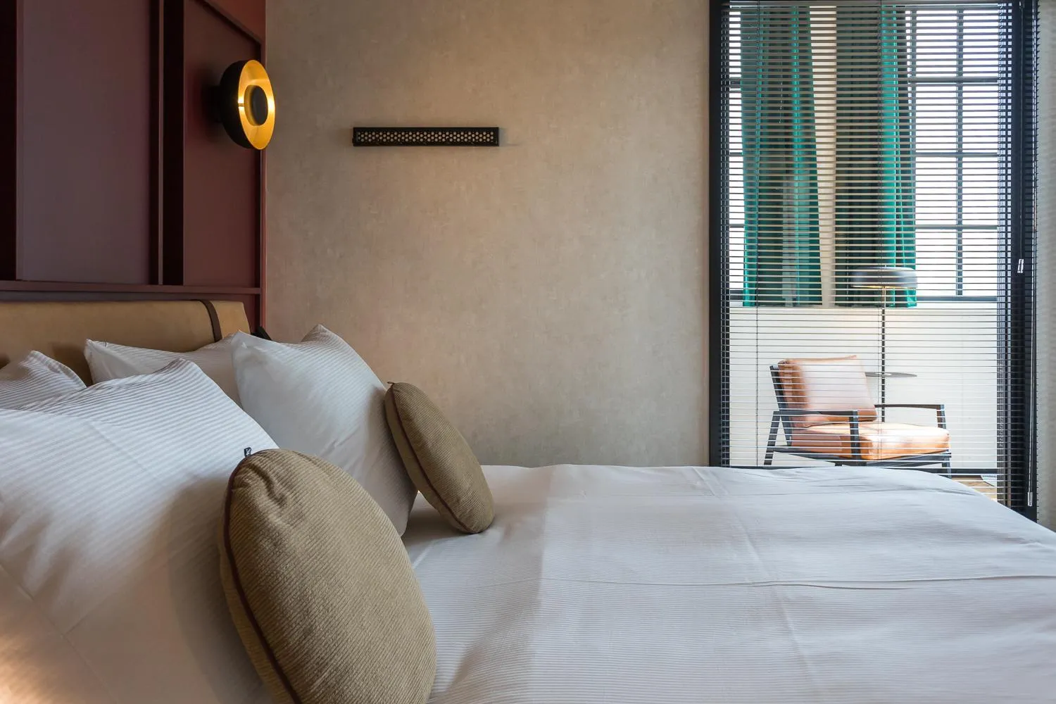 Bedroom, Bed in Hotel de Timmerfabriek I Kloeg Collection