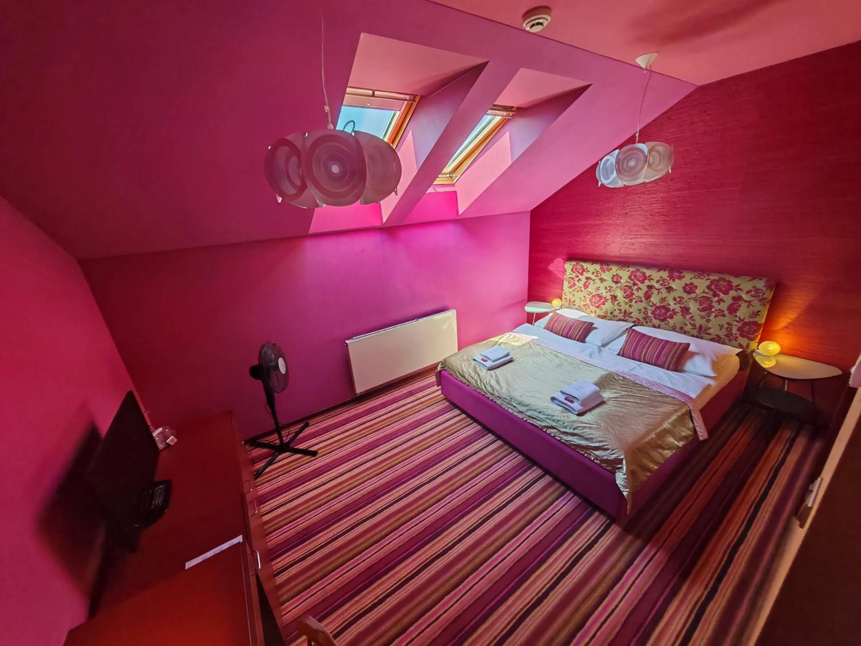 Bed in Hotel Rajská zahrada