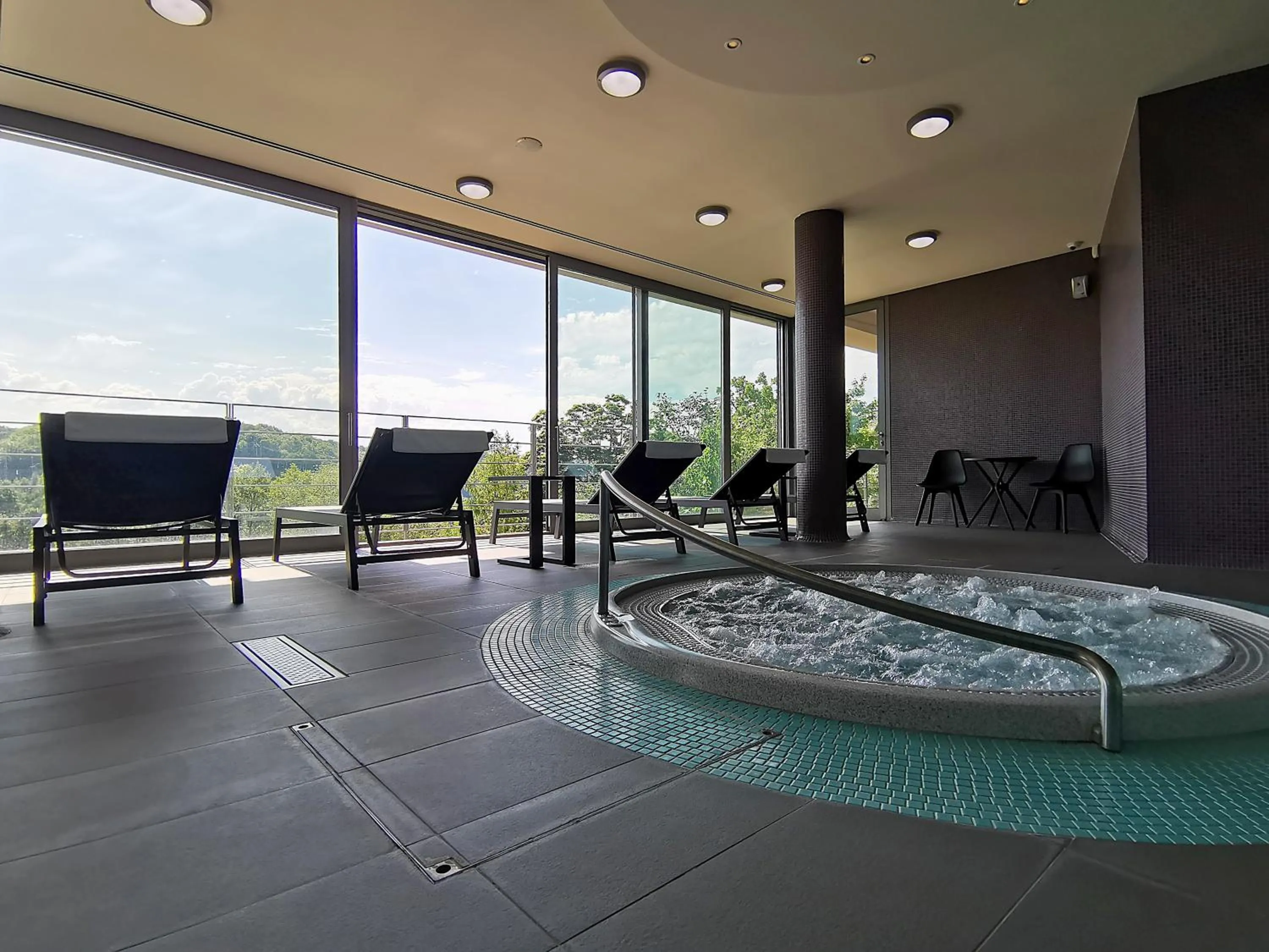 Swimming pool in Hotel Rajská zahrada