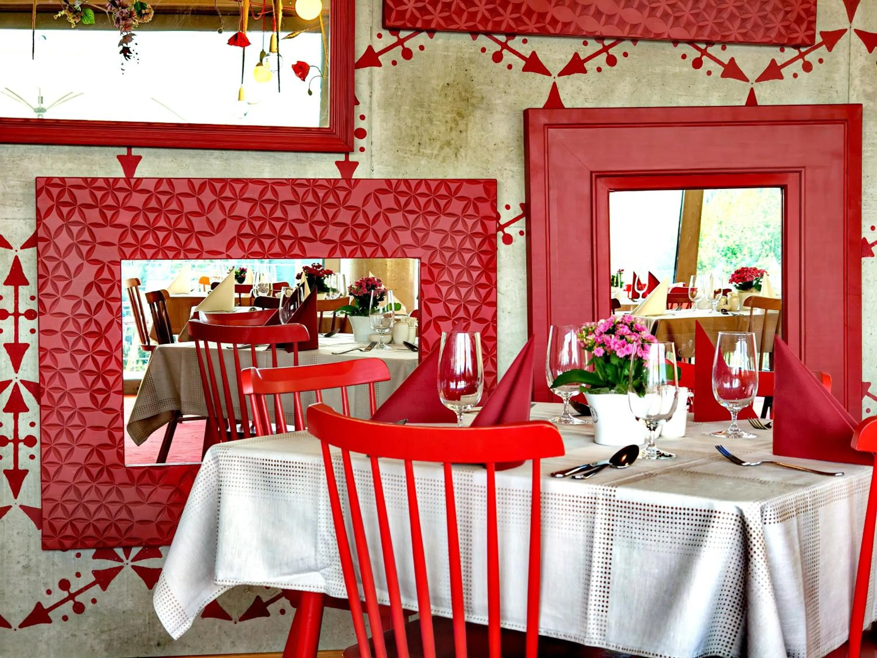 Restaurant/places to eat in Hotel Rajská zahrada