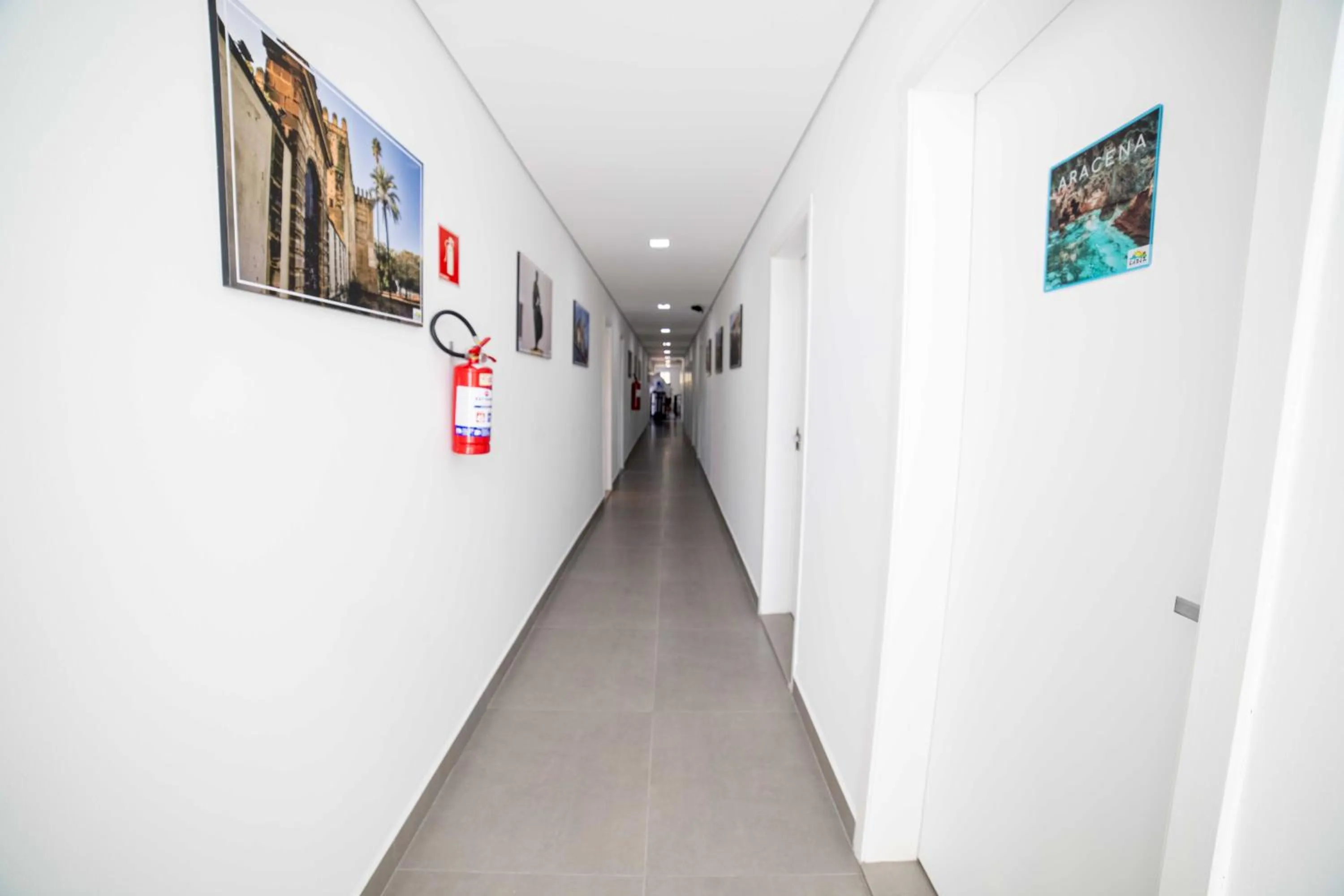 Property building in Pousada Cadiz - Piscina Climatizada