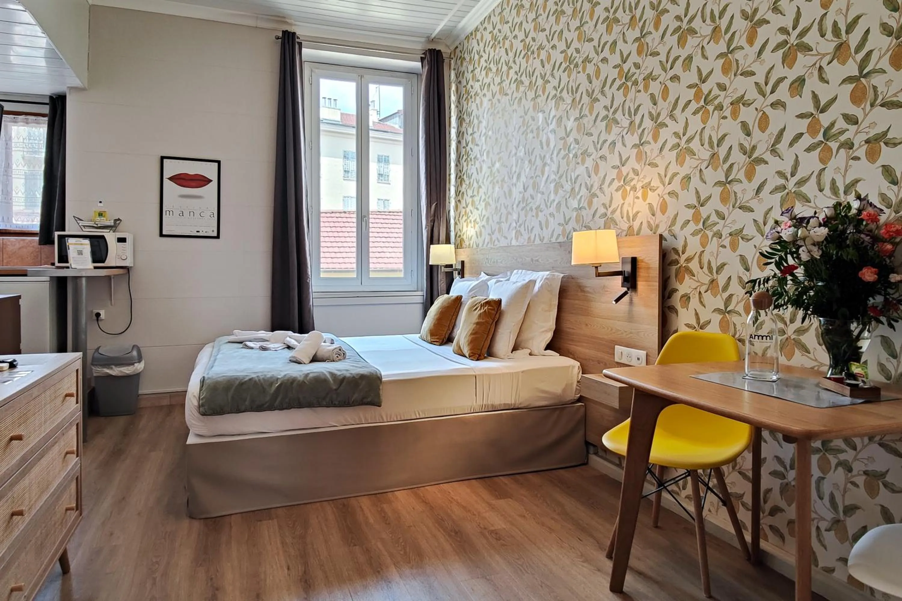 Photo of the whole room, Bed in Aparthotel AMMI Nice Massena - ex Ajoupa