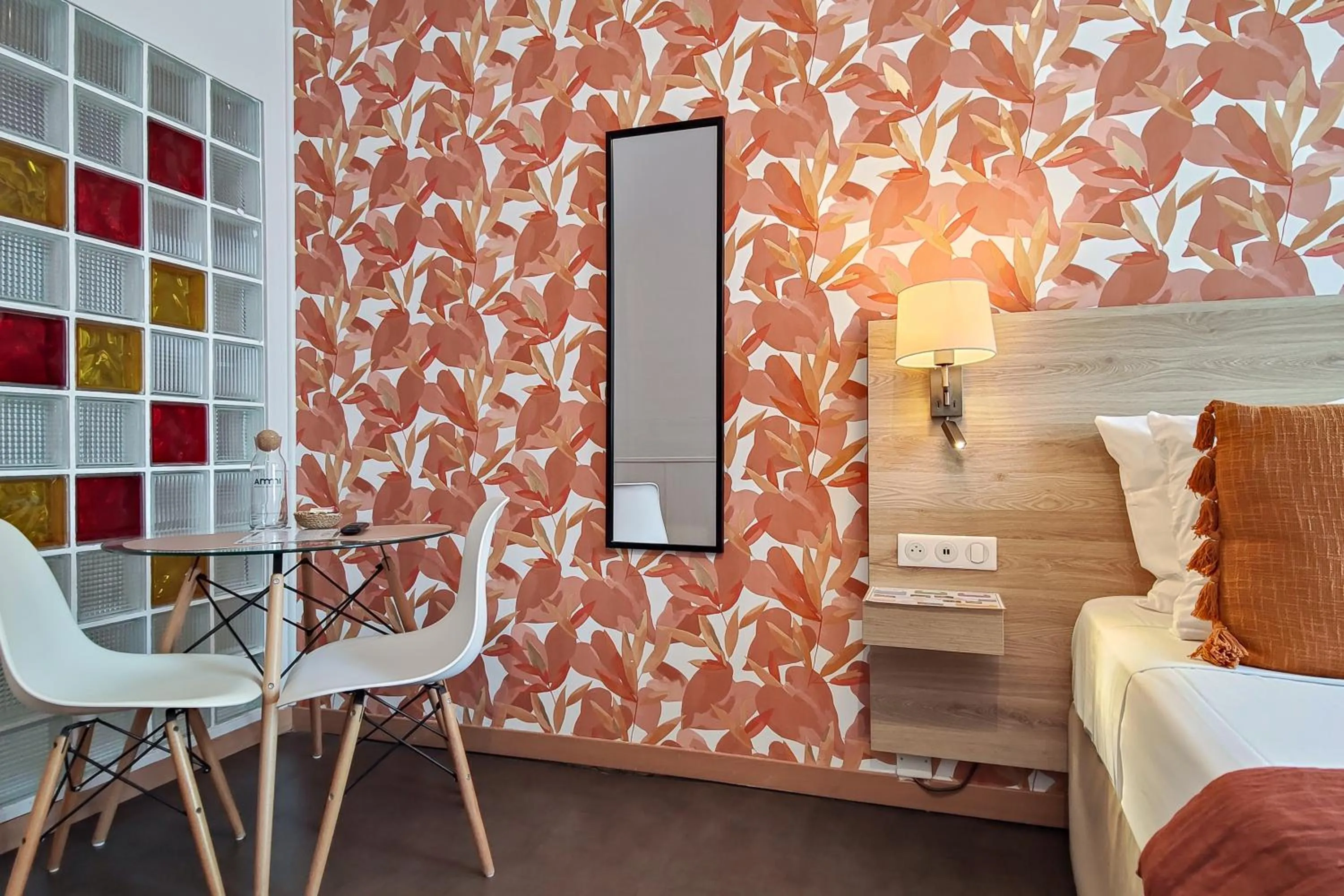 Photo of the whole room in Aparthotel AMMI Nice Massena - ex Ajoupa