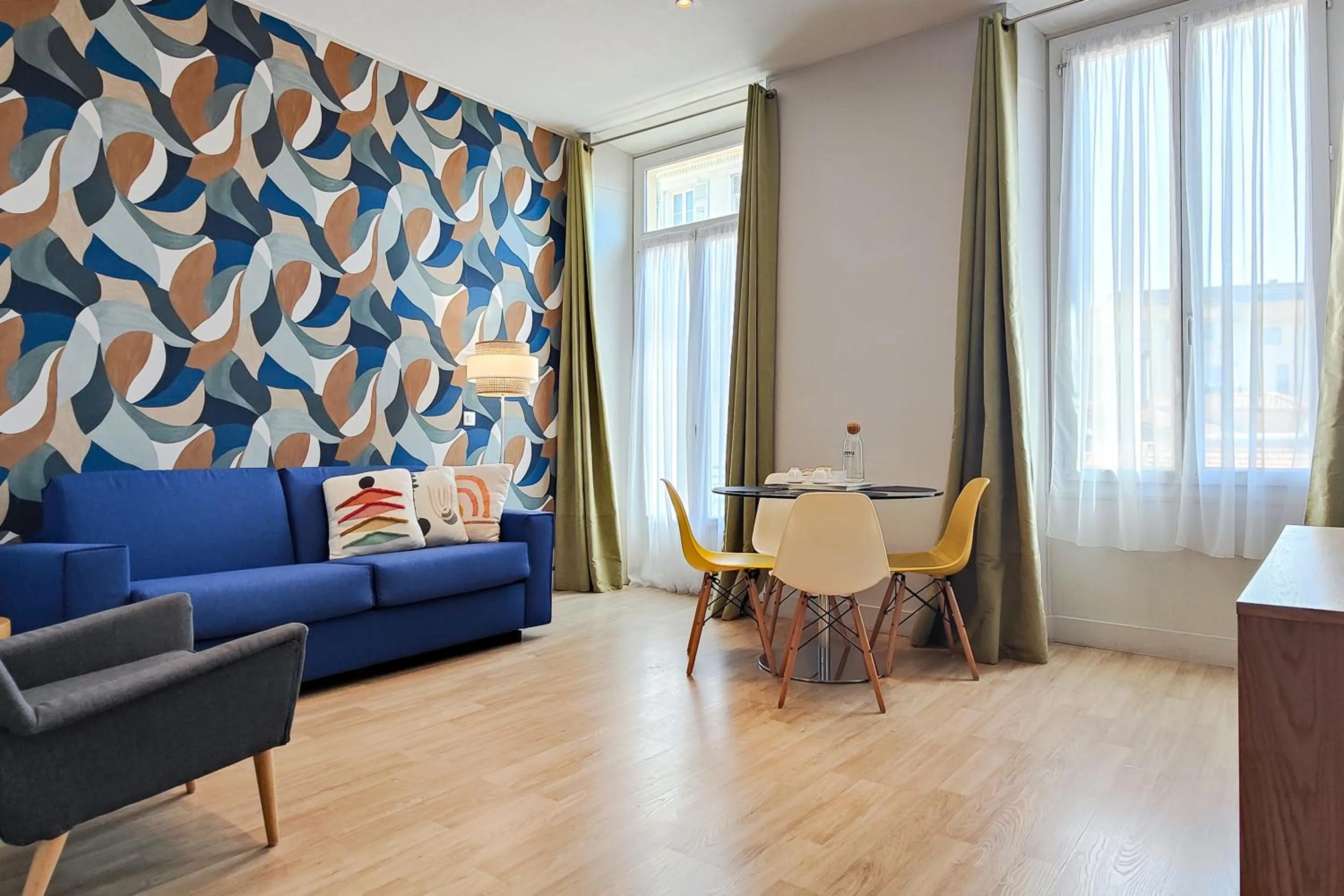 Living room in Aparthotel AMMI Nice Massena - ex Ajoupa