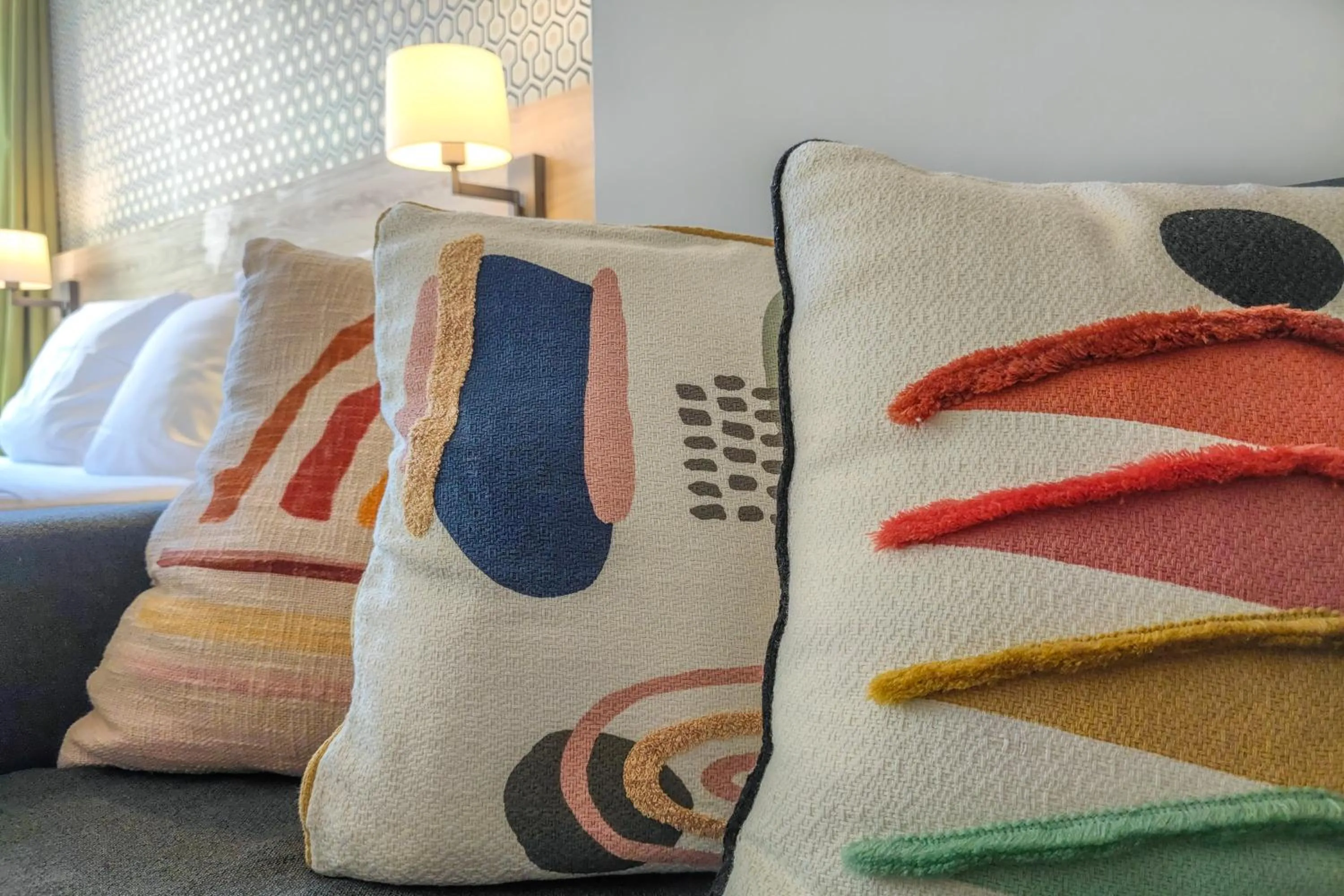 Decorative detail, Bed in Aparthotel AMMI Nice Massena - ex Ajoupa