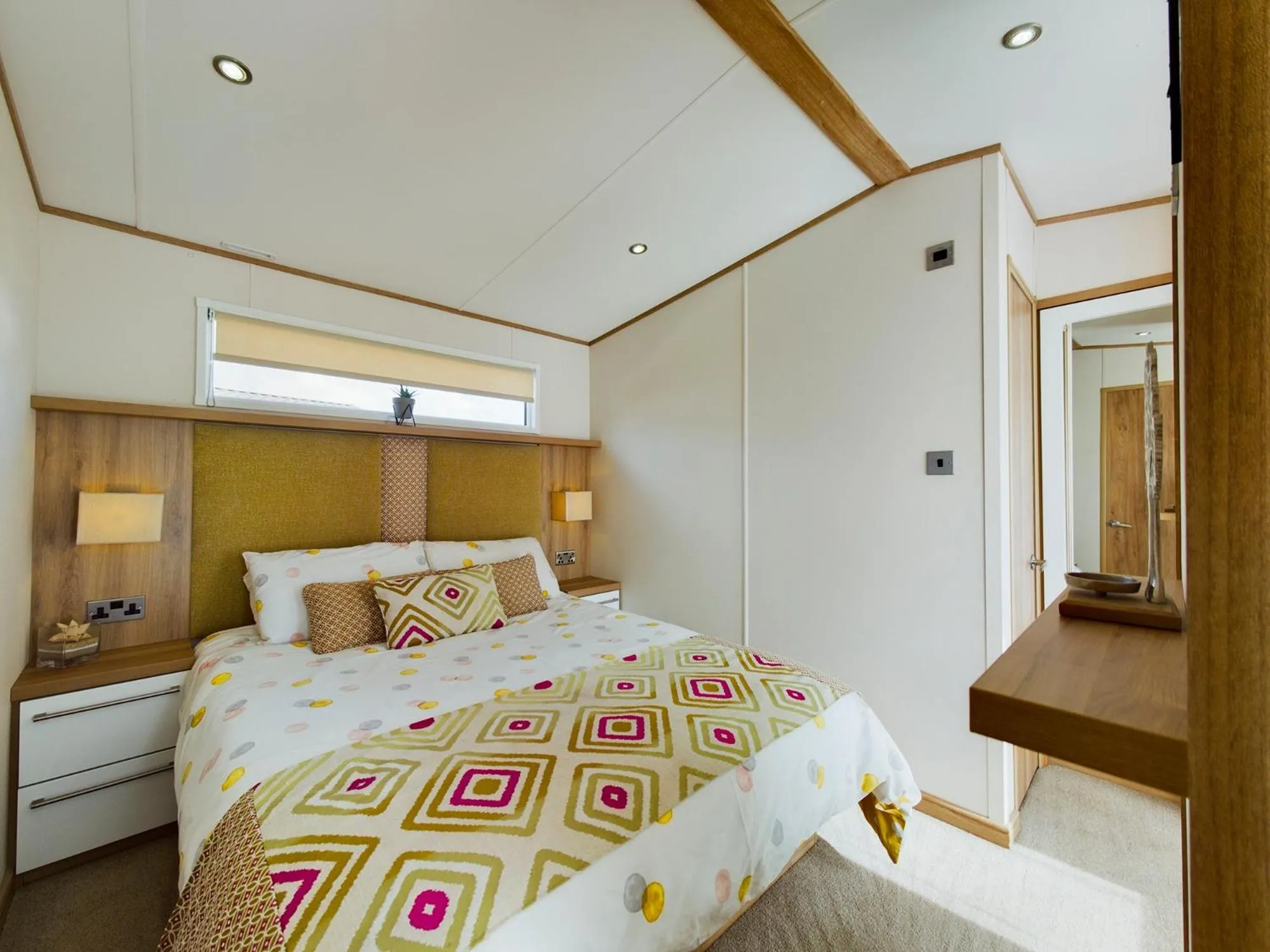 Bed in Tattershall Lakes Mini Breaks - Osprey Rise