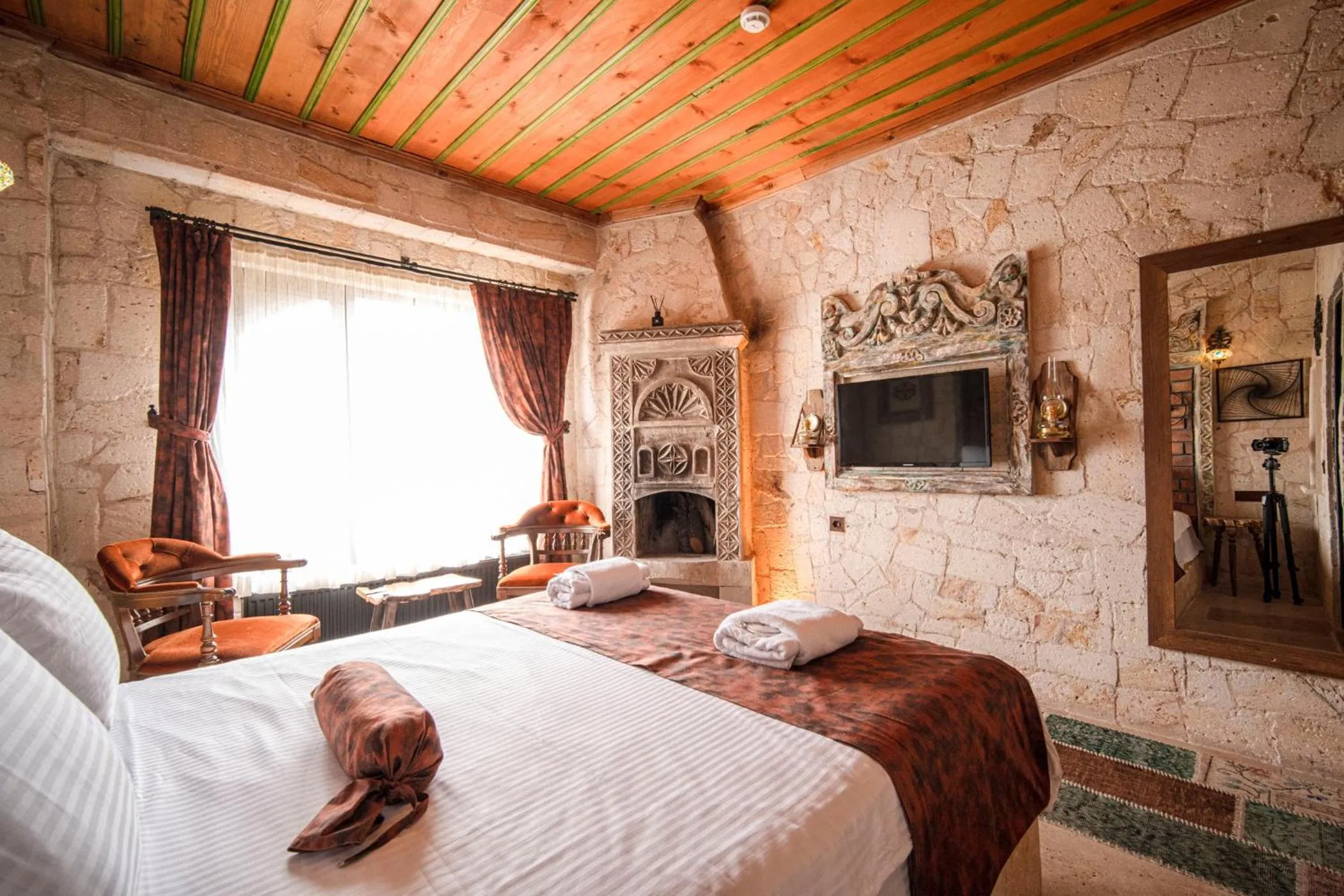 Bed in Deluna Cappadocia