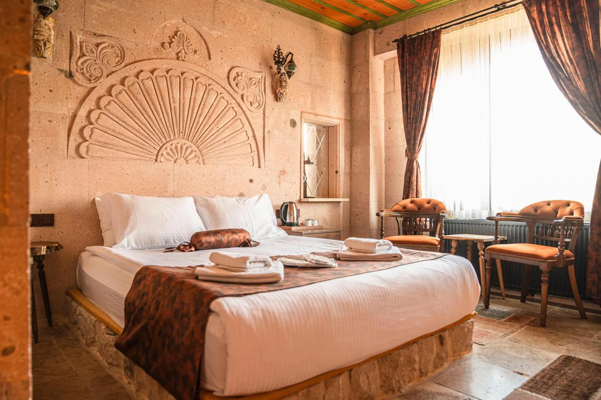 Bed in Deluna Cappadocia