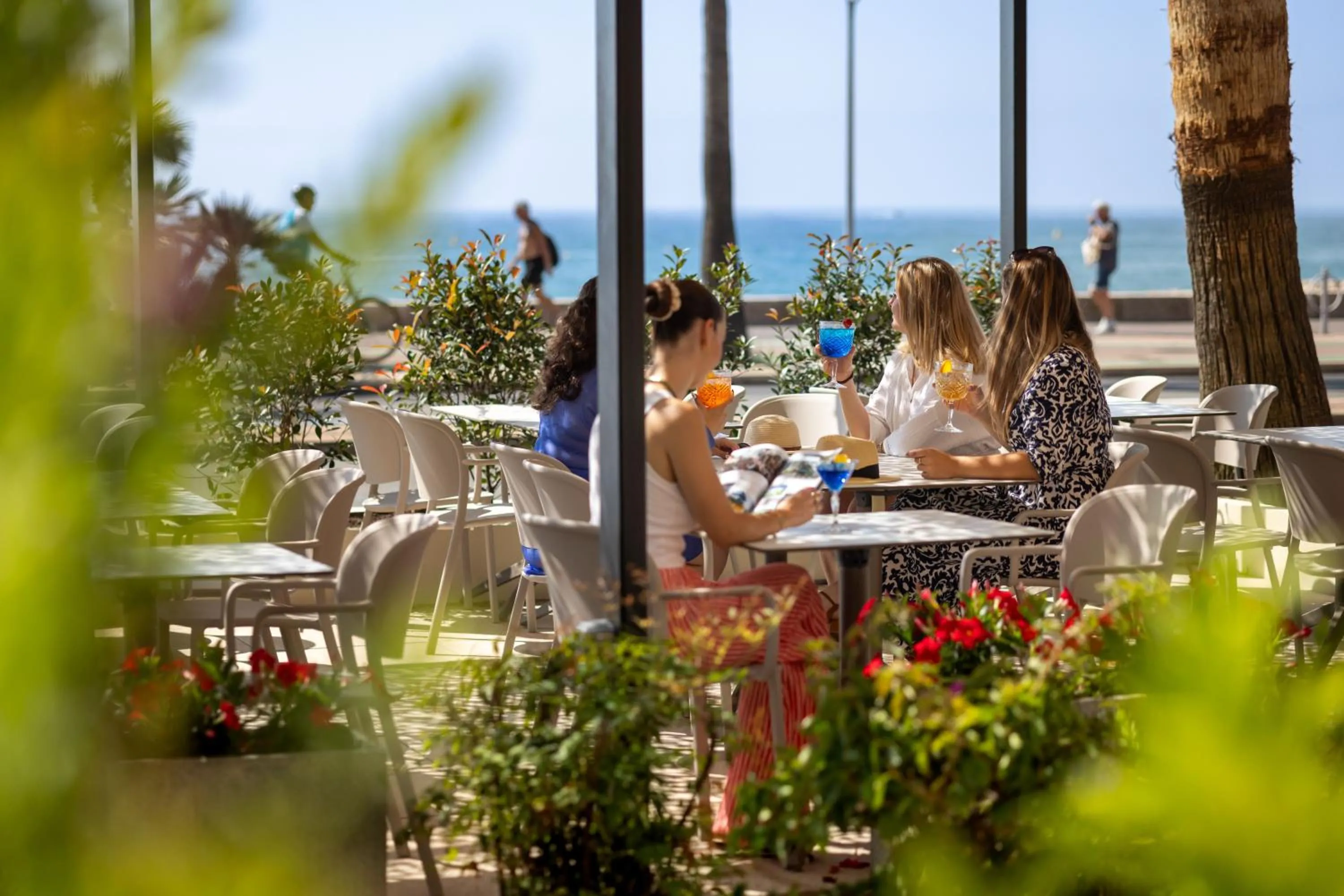 Restaurant/places to eat in Hotel Royalmar - Nouveau propriétaire