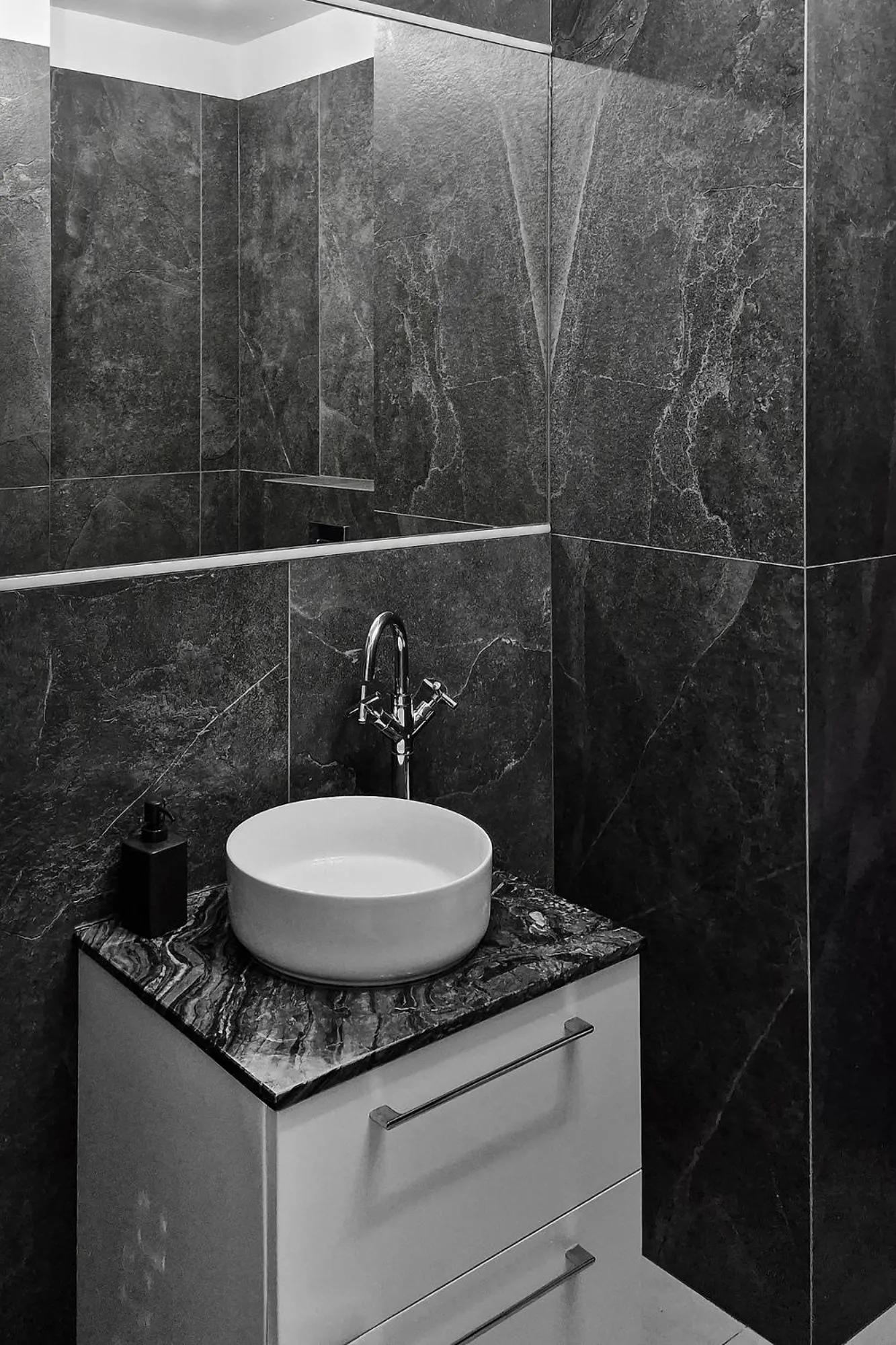 Bathroom in Baltic Gdańsk OLD TOWN by St Mary s Church