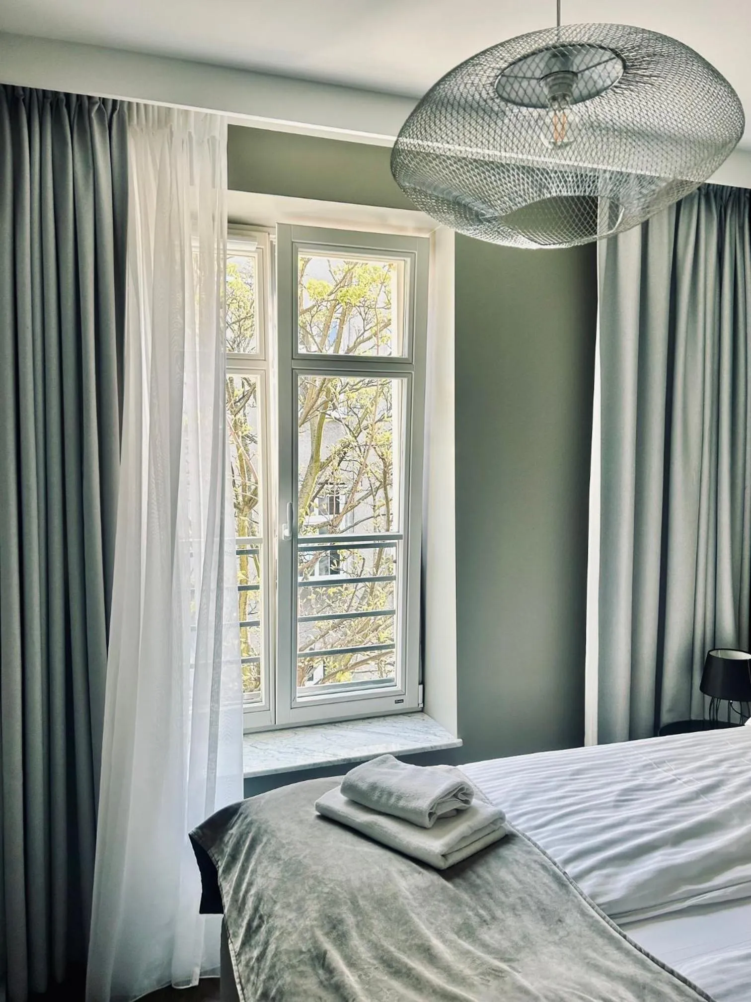 Bed in Baltic Gdańsk OLD TOWN by St Mary s Church