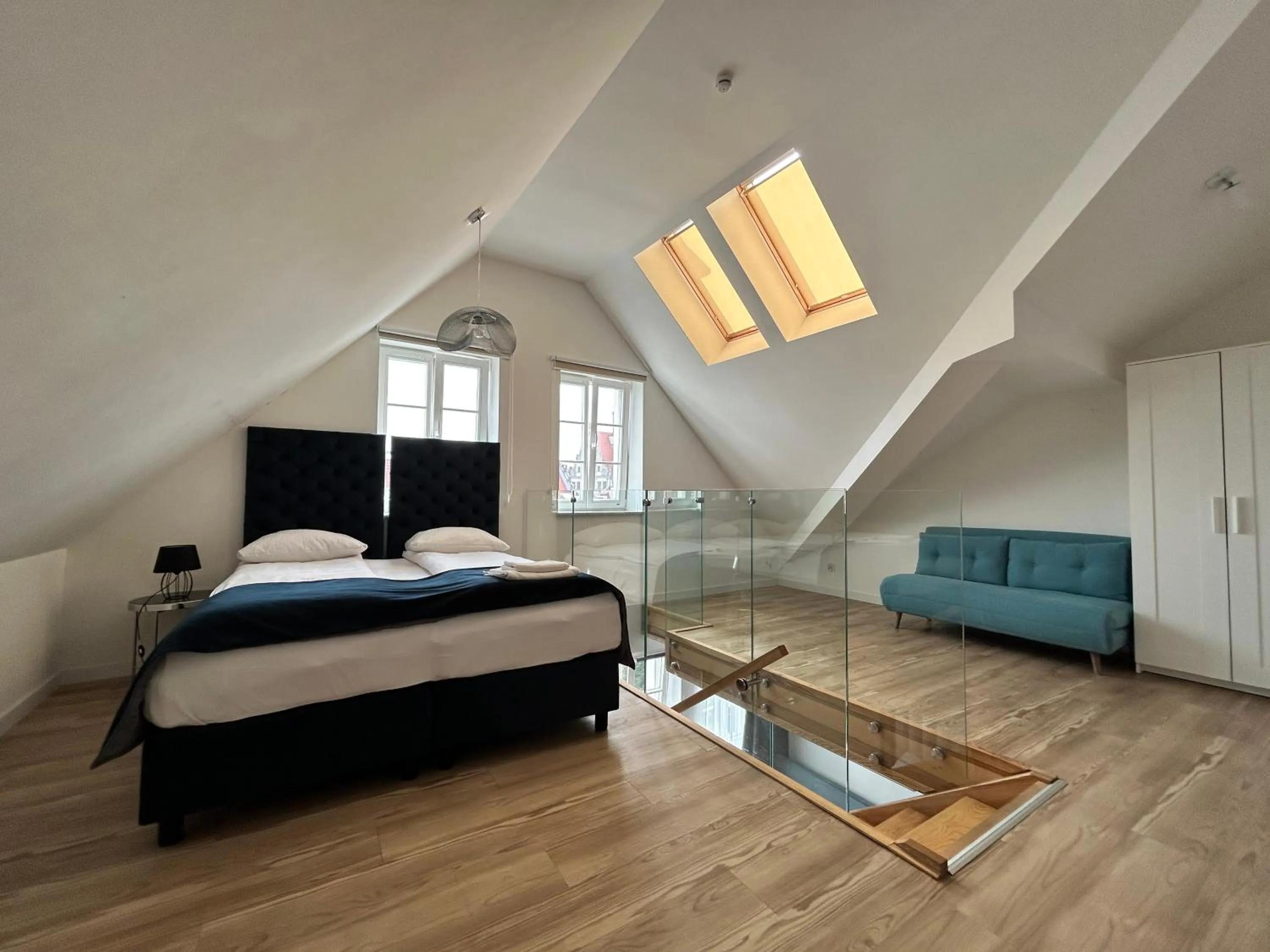 Bed in Baltic Gdańsk OLD TOWN by St Mary s Church