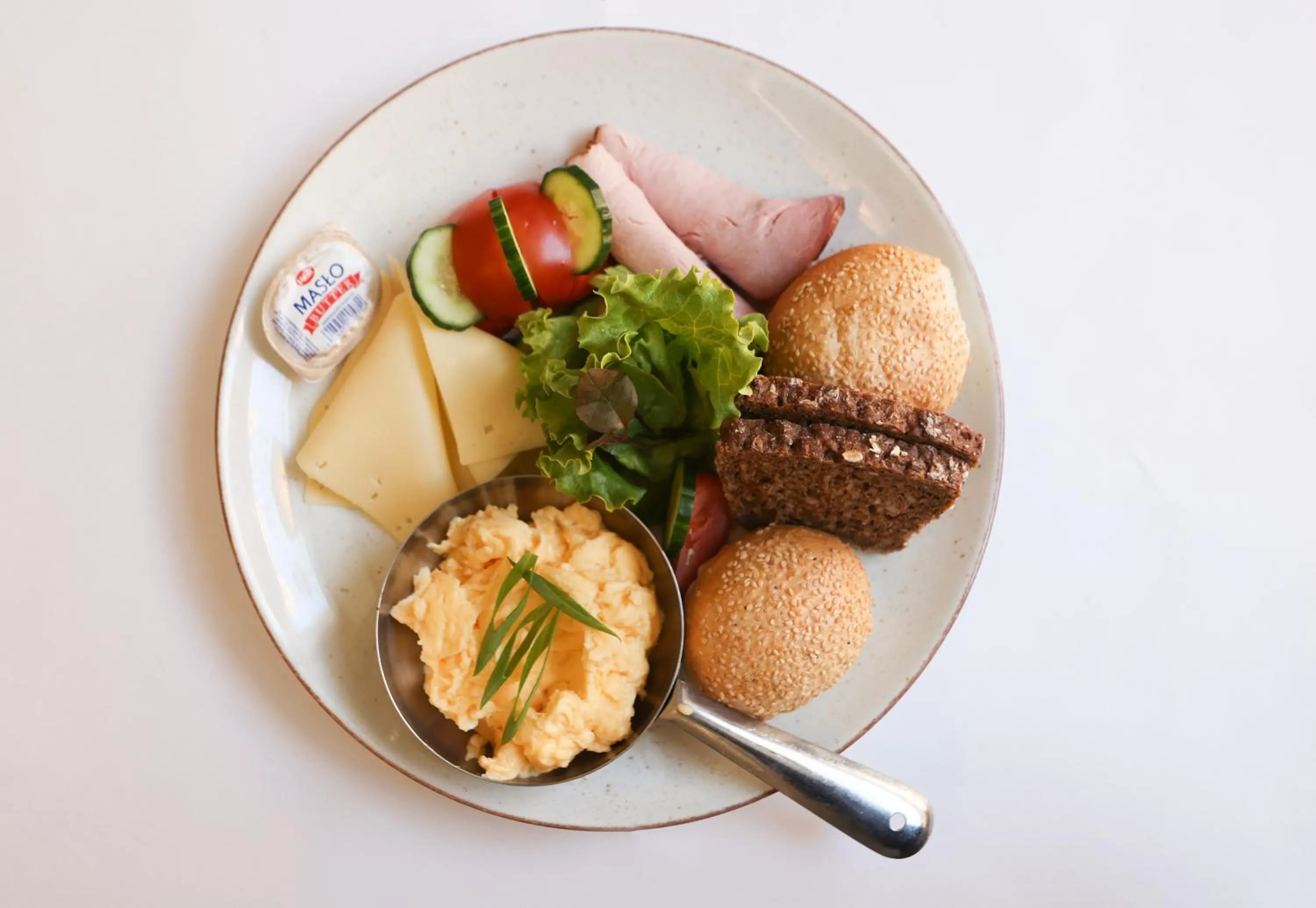 Food and drinks in Baltic Gdańsk OLD TOWN by St Mary s Church