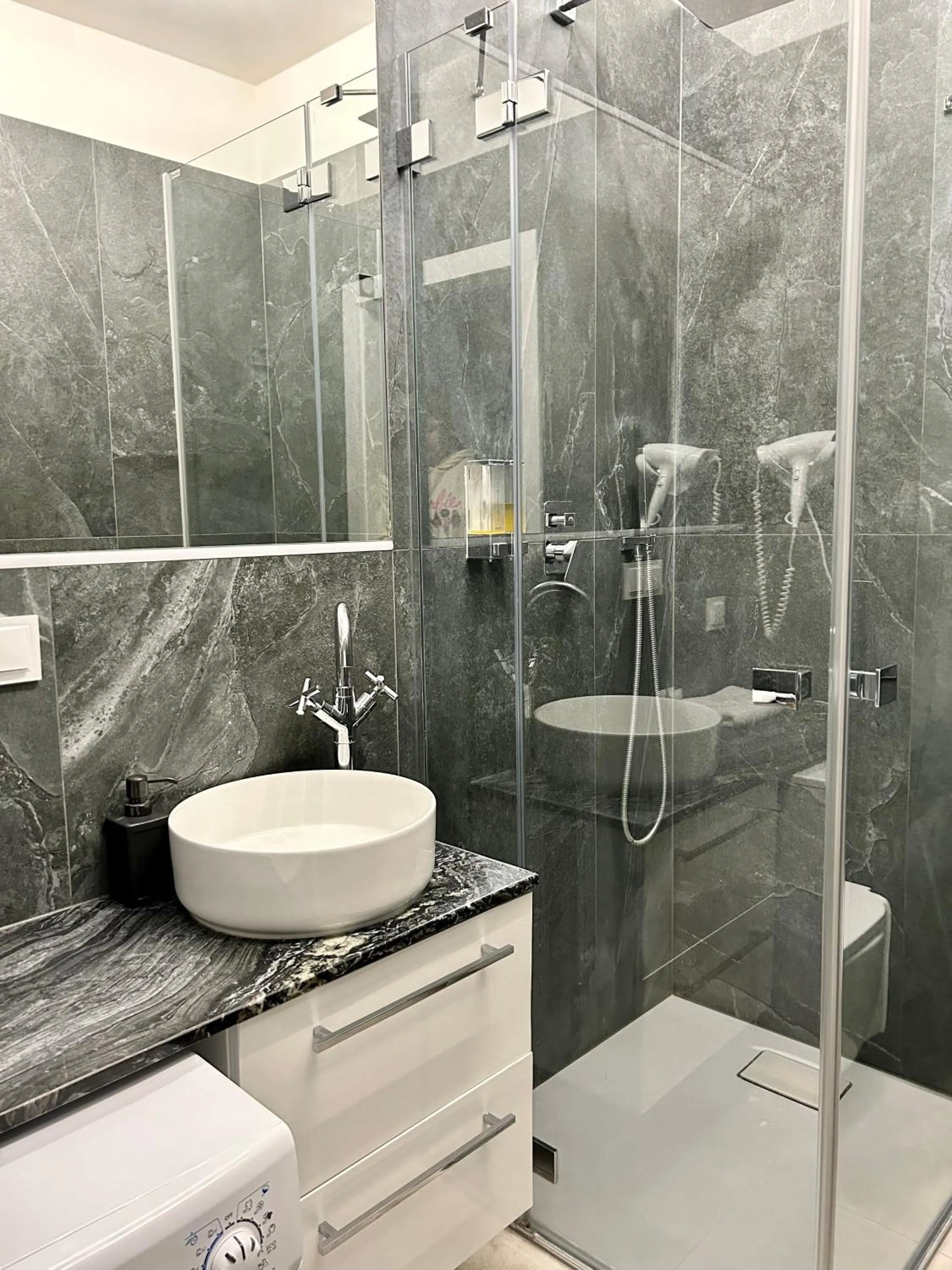 Shower in Baltic Gdańsk OLD TOWN by St Mary s Church