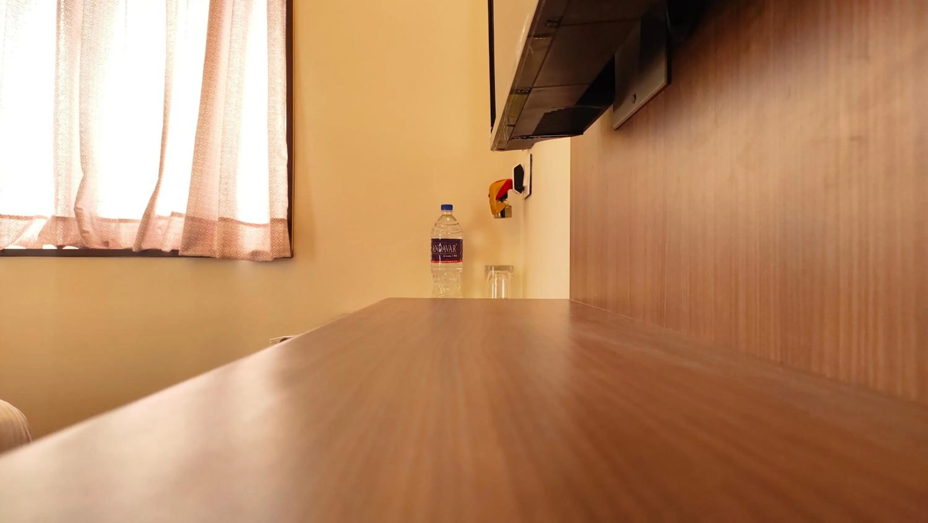 TV and multimedia in Hotel Rhythm Grand Suite