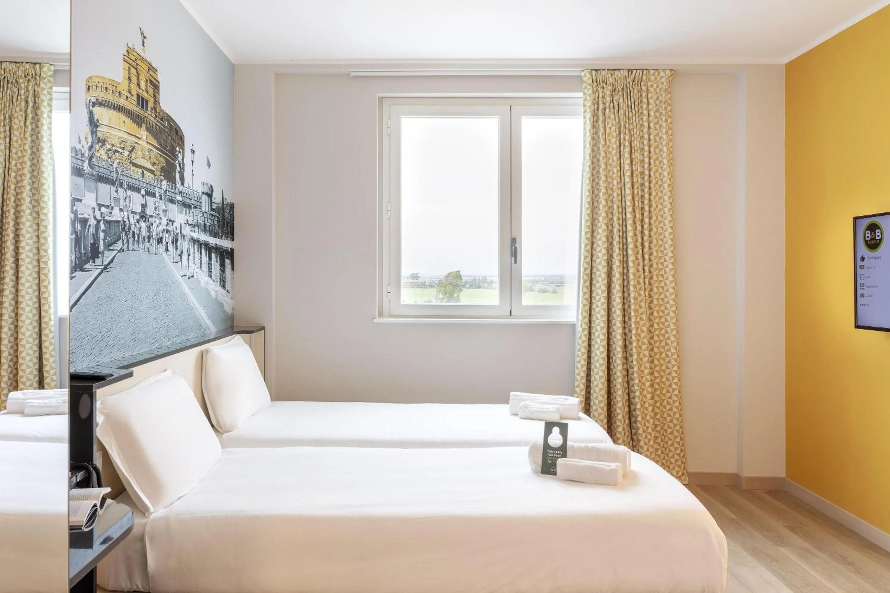 Photo of the whole room, Bed in B&B Hotel Roma Fiumicino Aeroporto Fiera 2