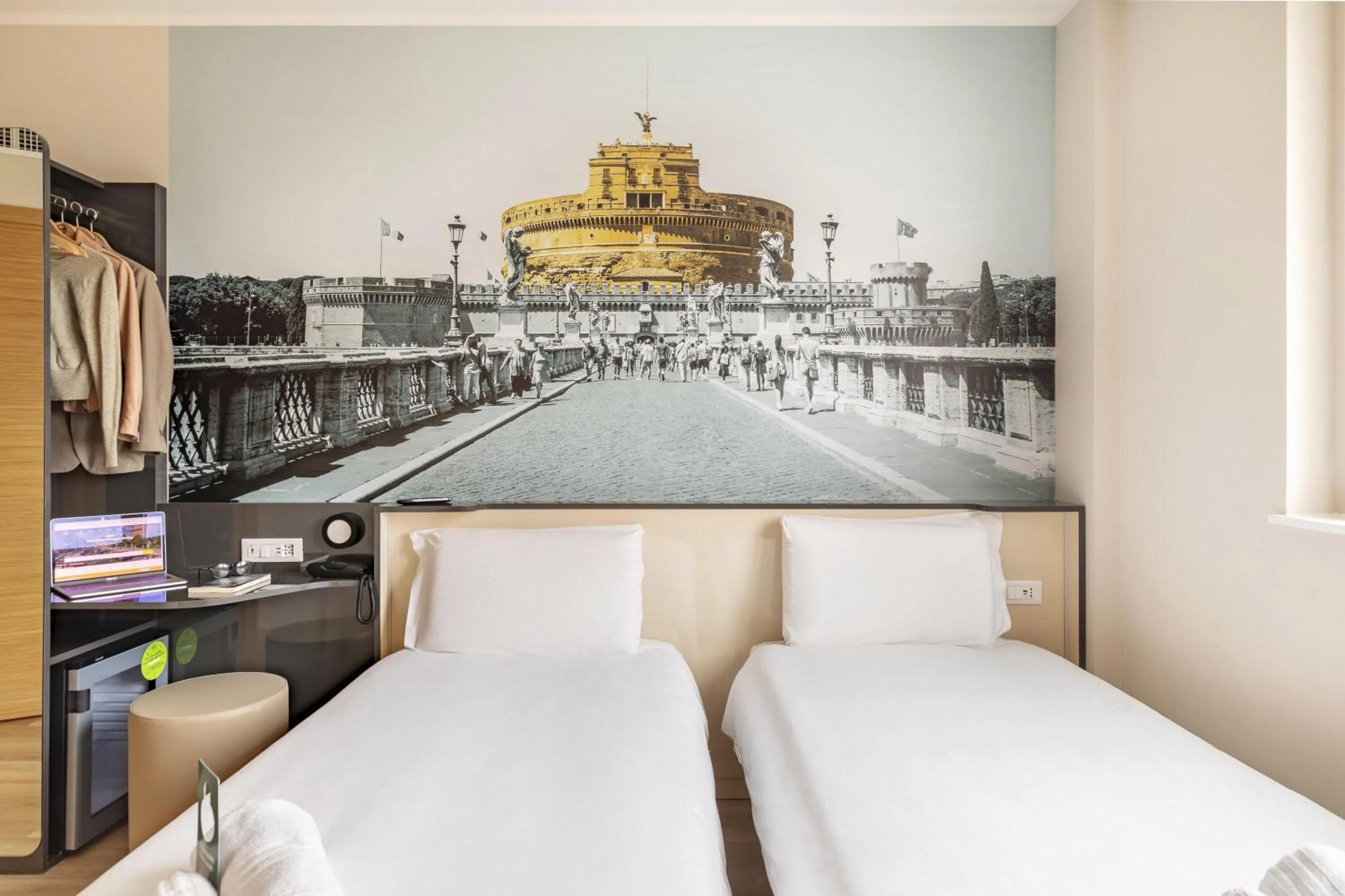 Photo of the whole room, Bed in B&B Hotel Roma Fiumicino Aeroporto Fiera 2