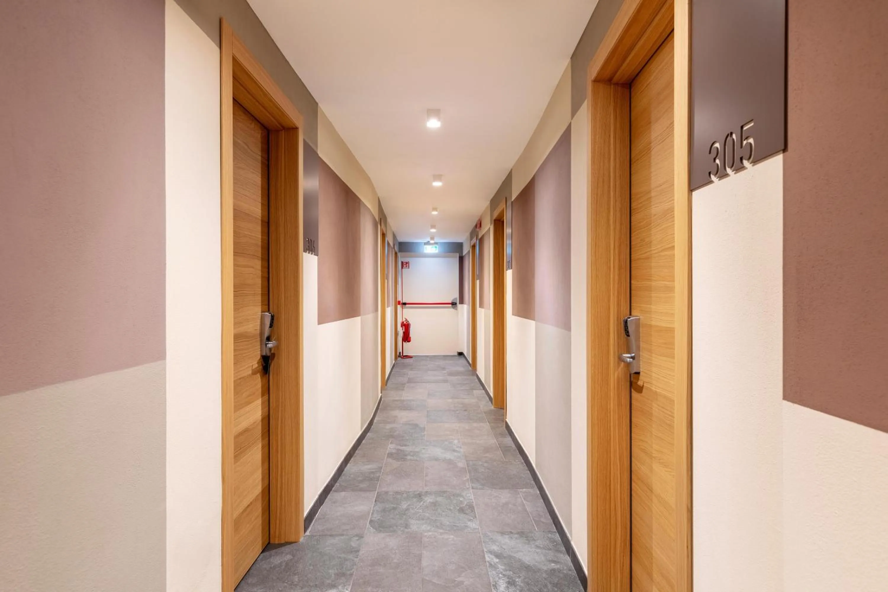 Lobby or reception in B&B Hotel Genova City Center