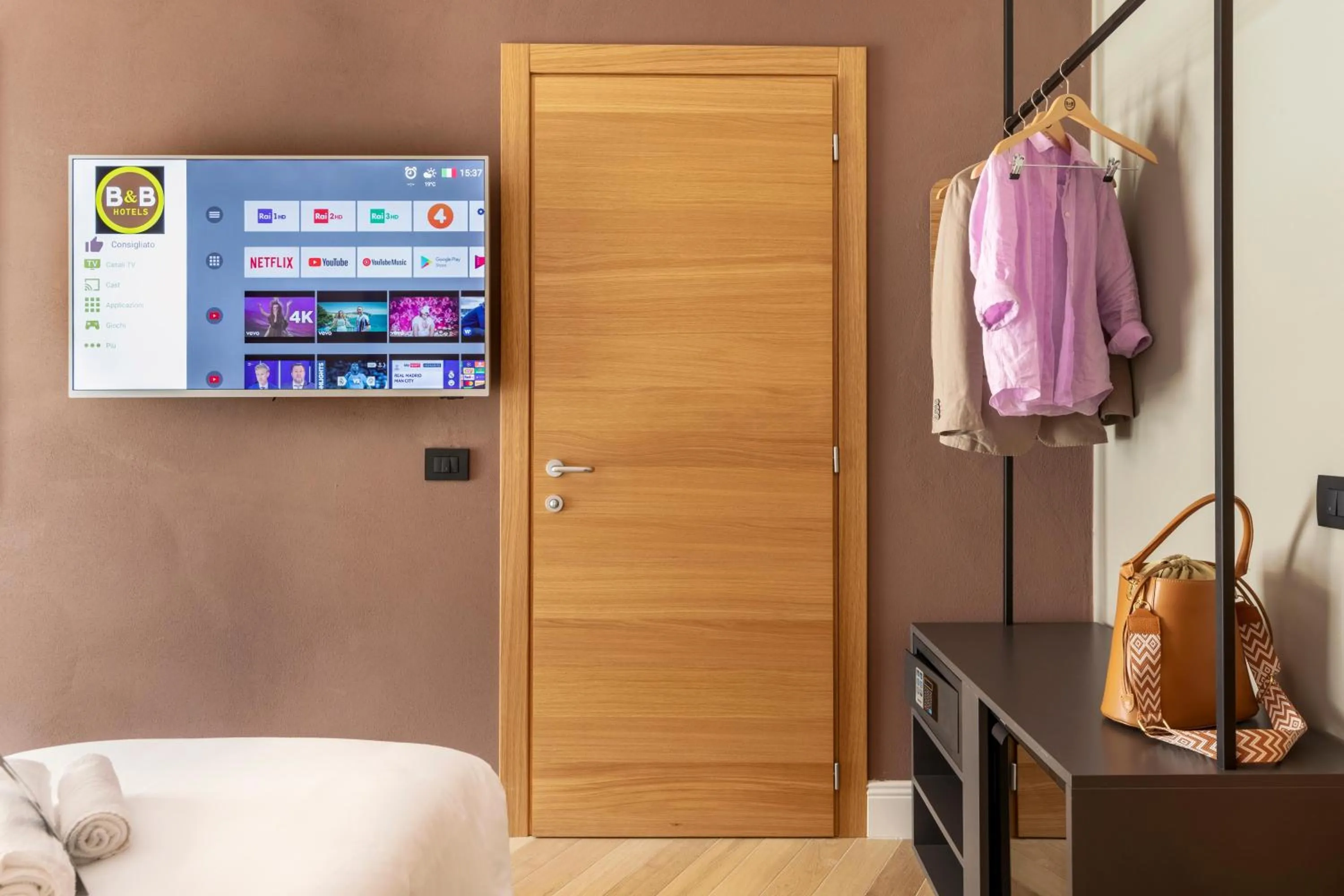 Photo of the whole room, Bed in B&B Hotel Genova City Center