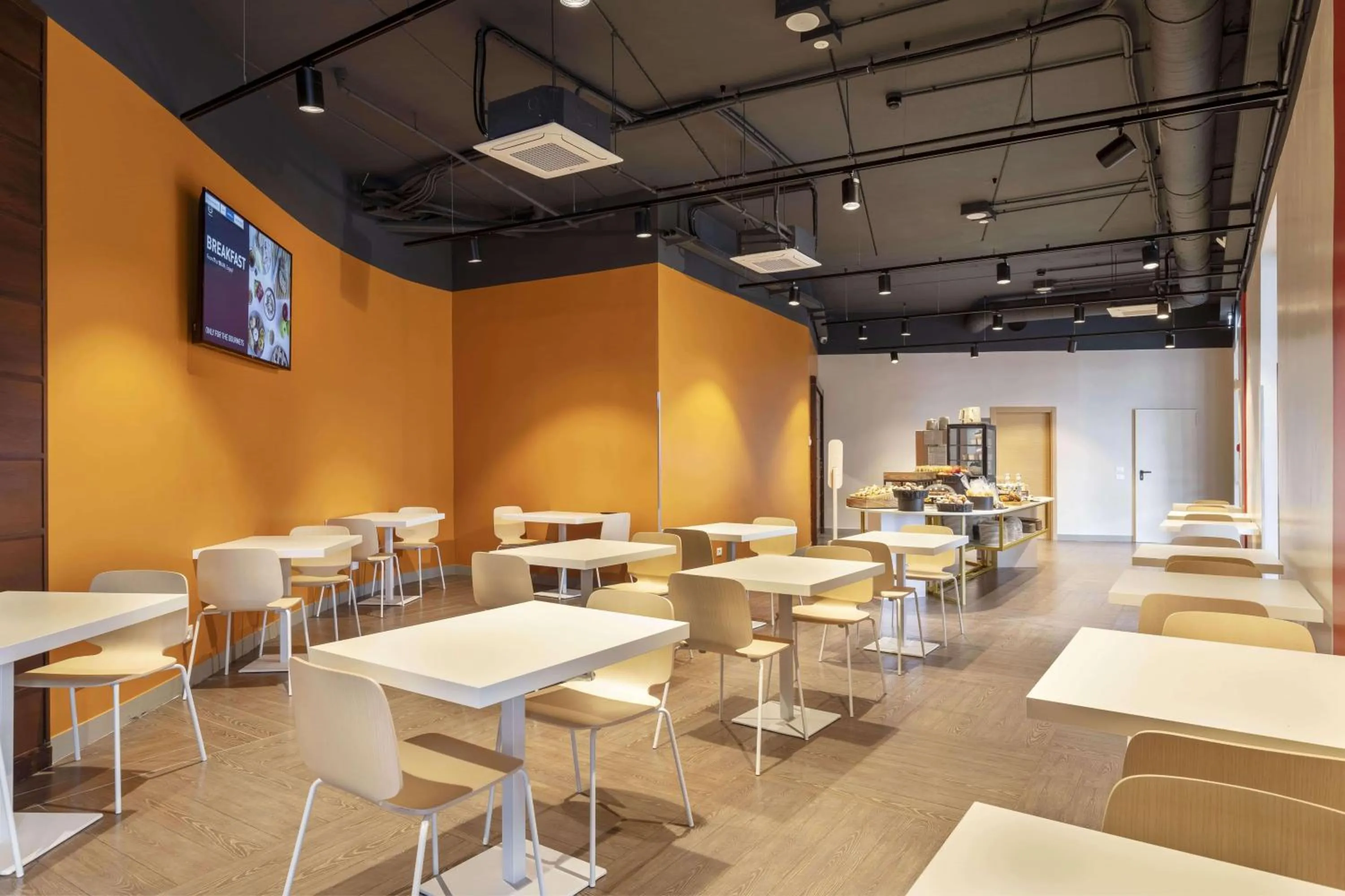 Meeting/conference room in B&B Hotel Pomezia Roma