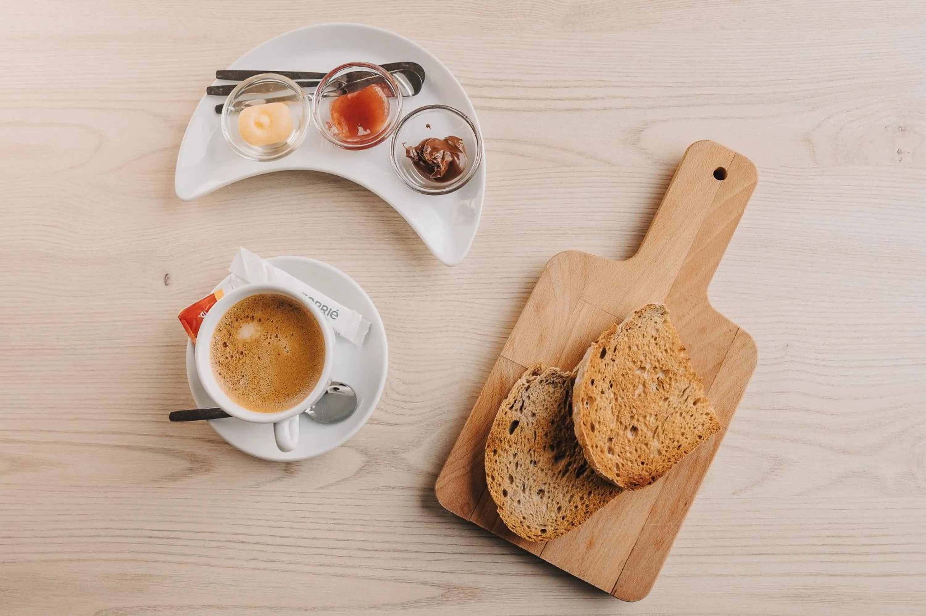 Food and drinks in Meu Hotel Porto Gandra