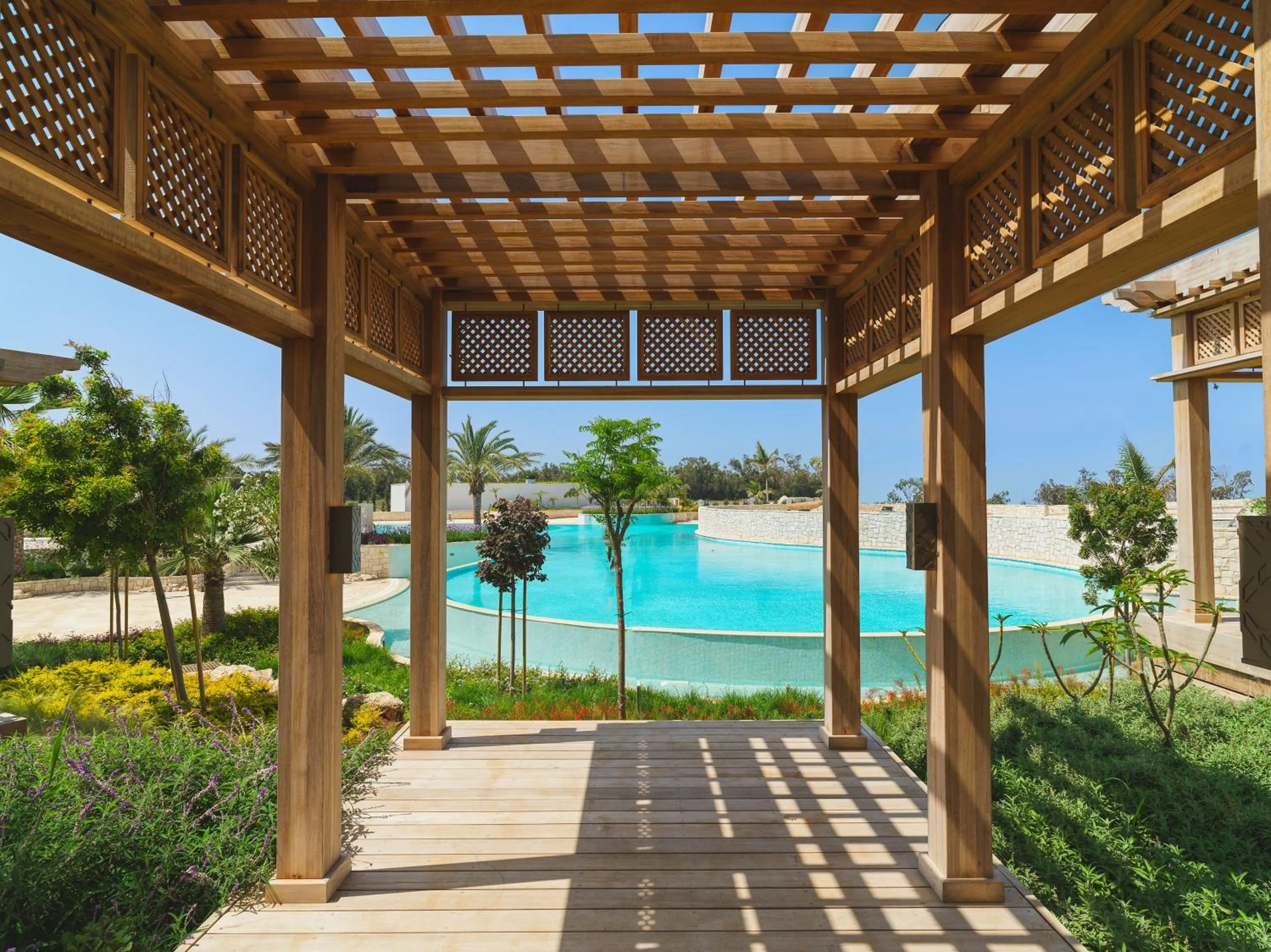 Swimming pool in City of Dreams Mediterranean - Integrated Resort, Casino & Entertainment