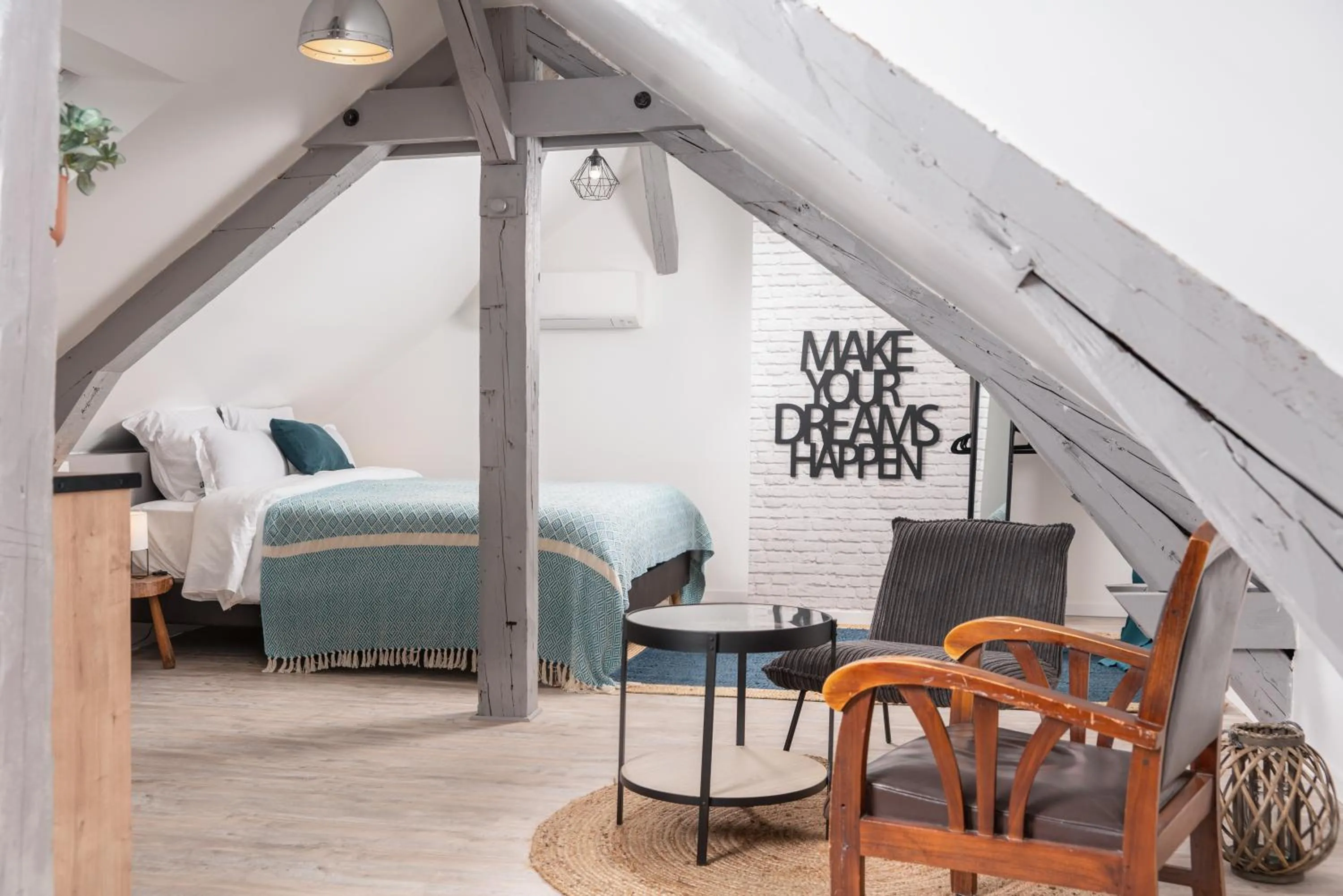 Photo of the whole room, Bed in Les Glycines de Monchy- Chambres d'hôtes