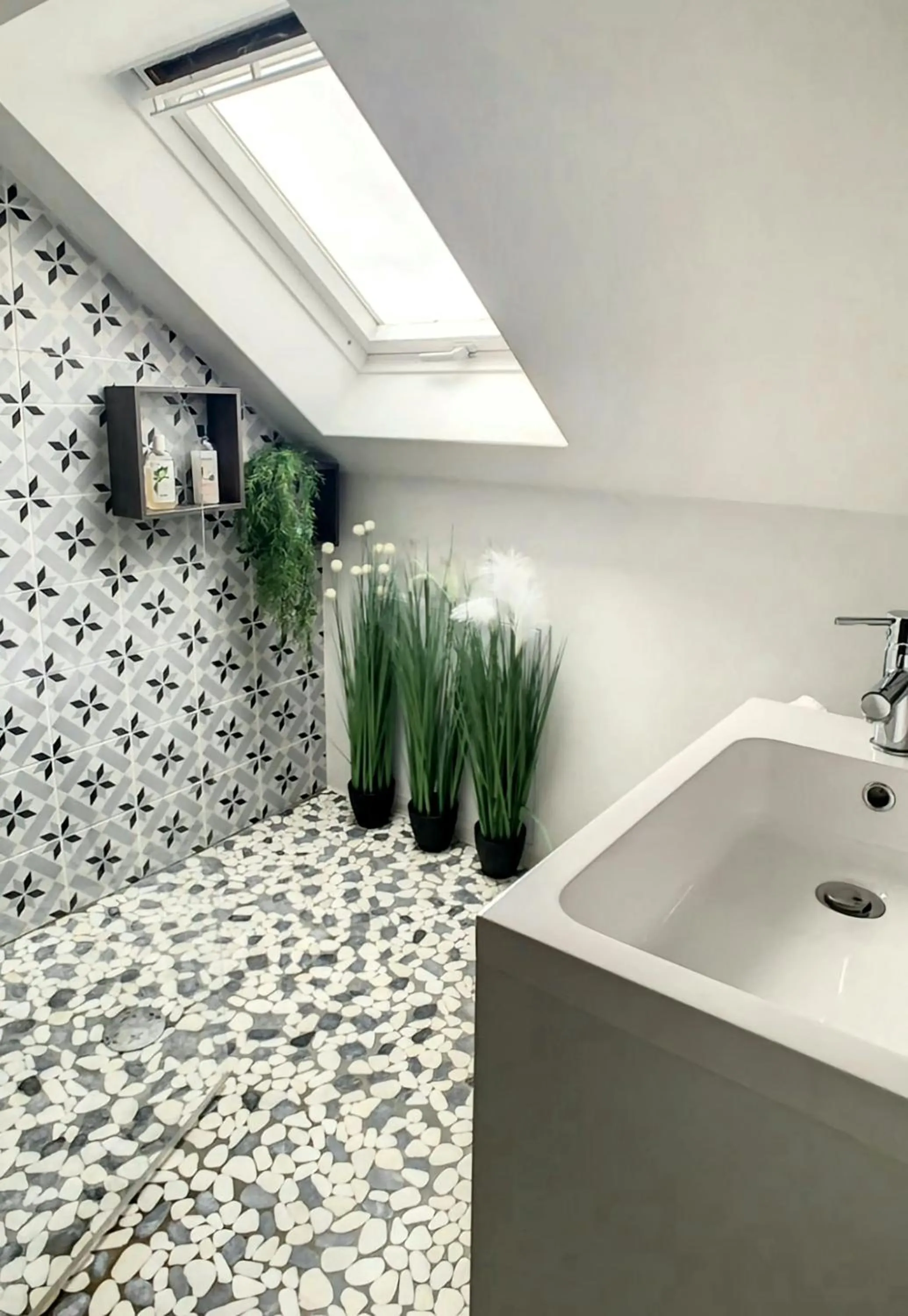 Bathroom in Les Glycines de Monchy- Chambres d'hôtes