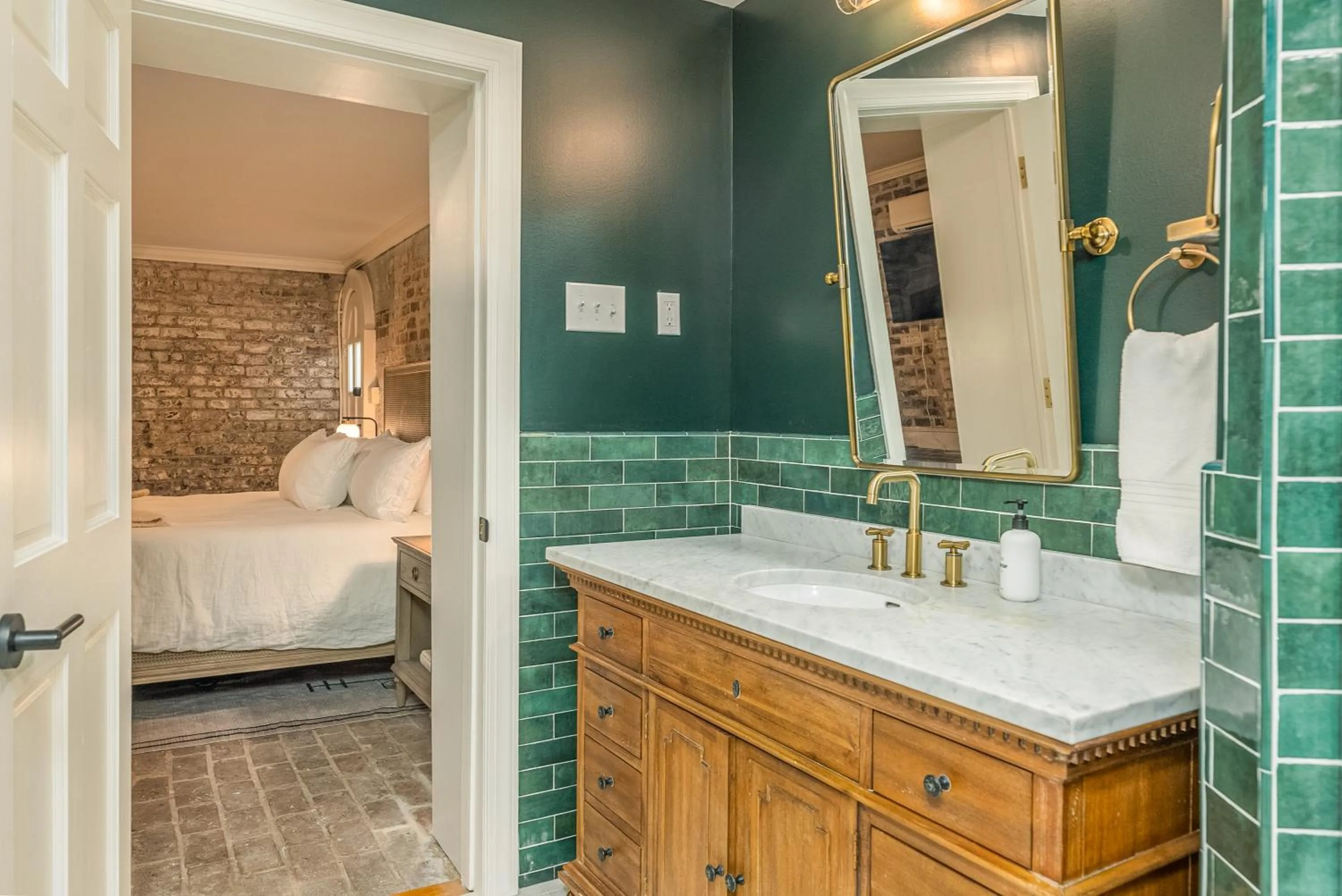 Garden, Bed in Bellwether House