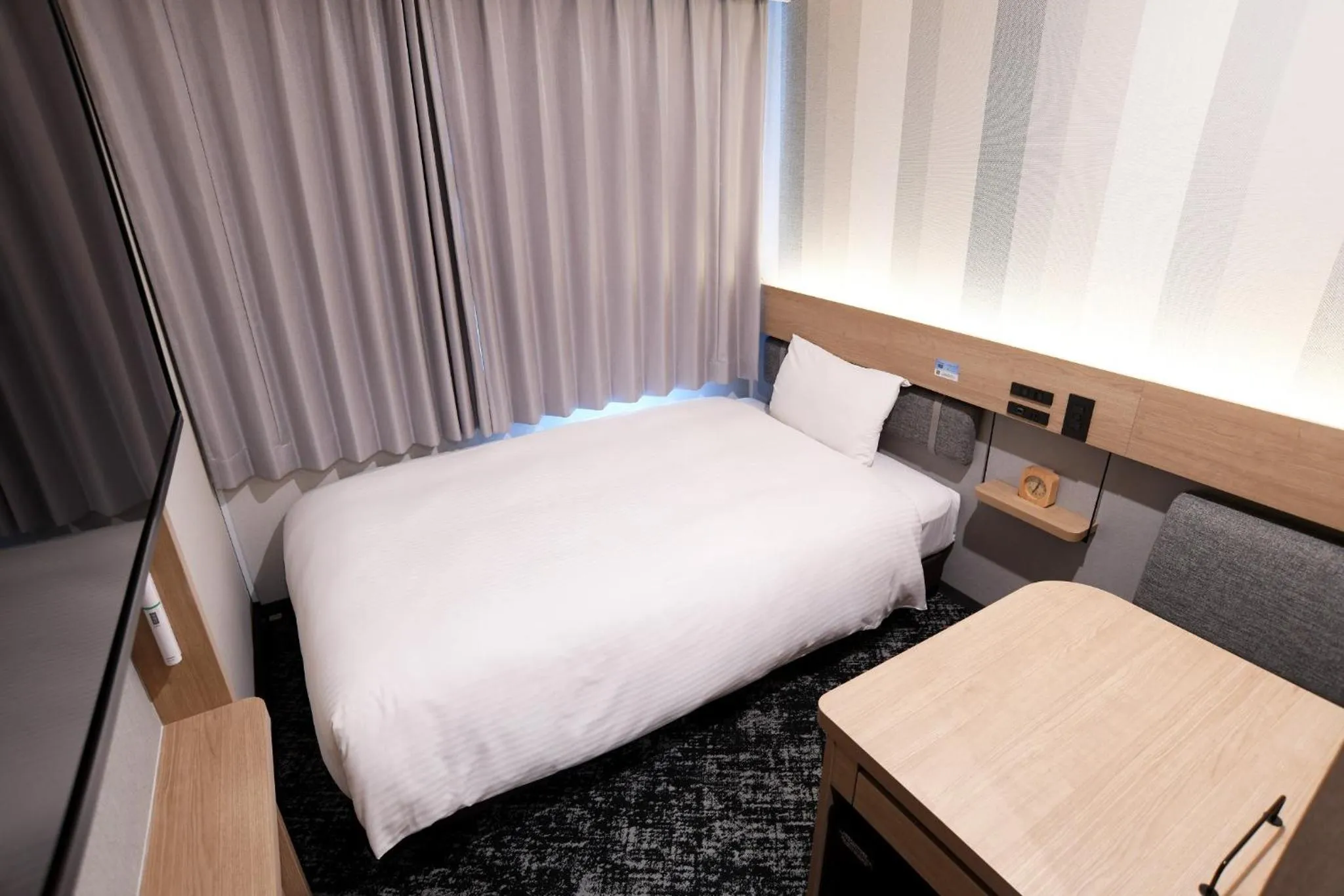 Bed in R&B Hotel Otsuka Eki Kitaguchi - Vacation STAY 40487v
