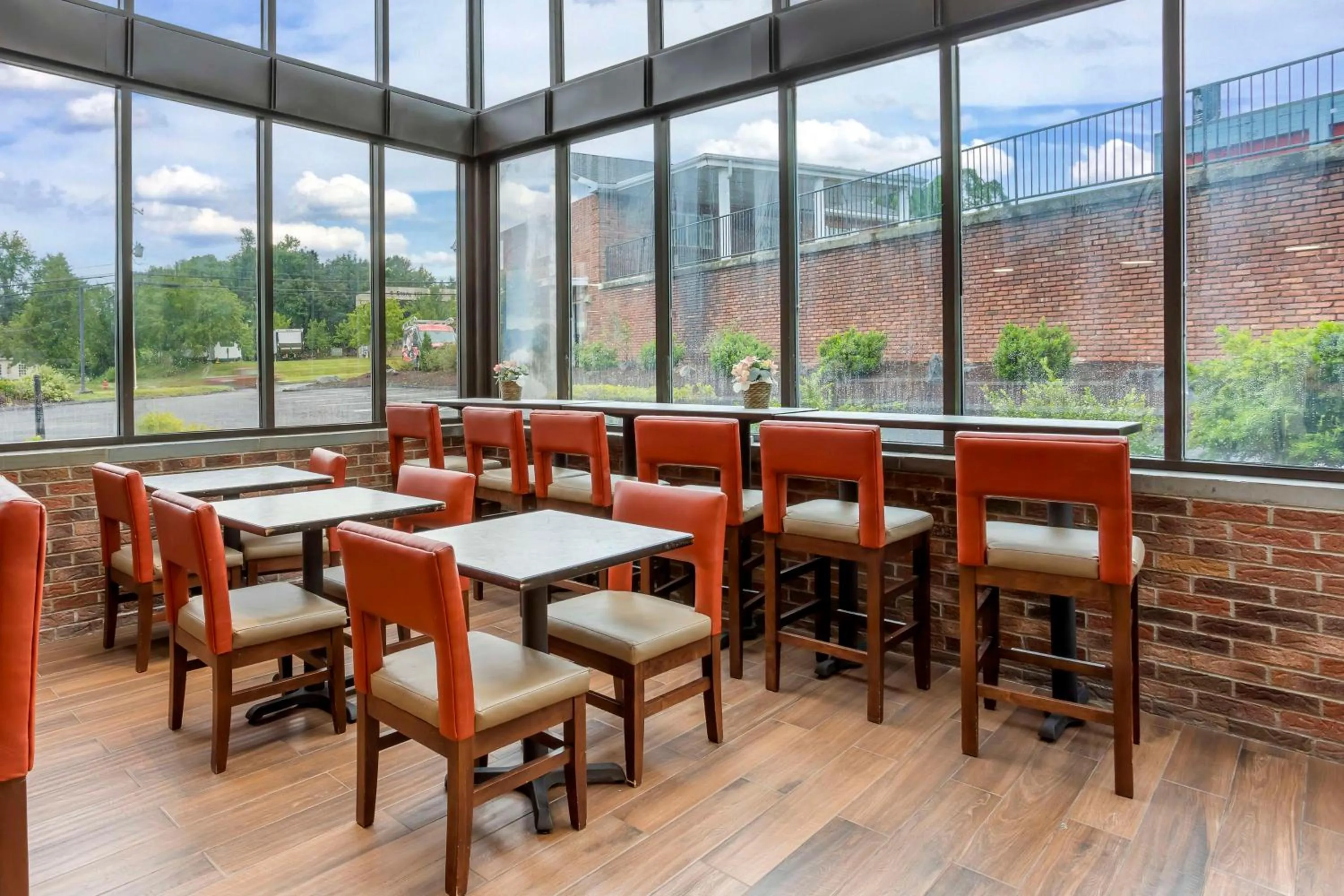 Breakfast in Best Western Danbury/Bethel