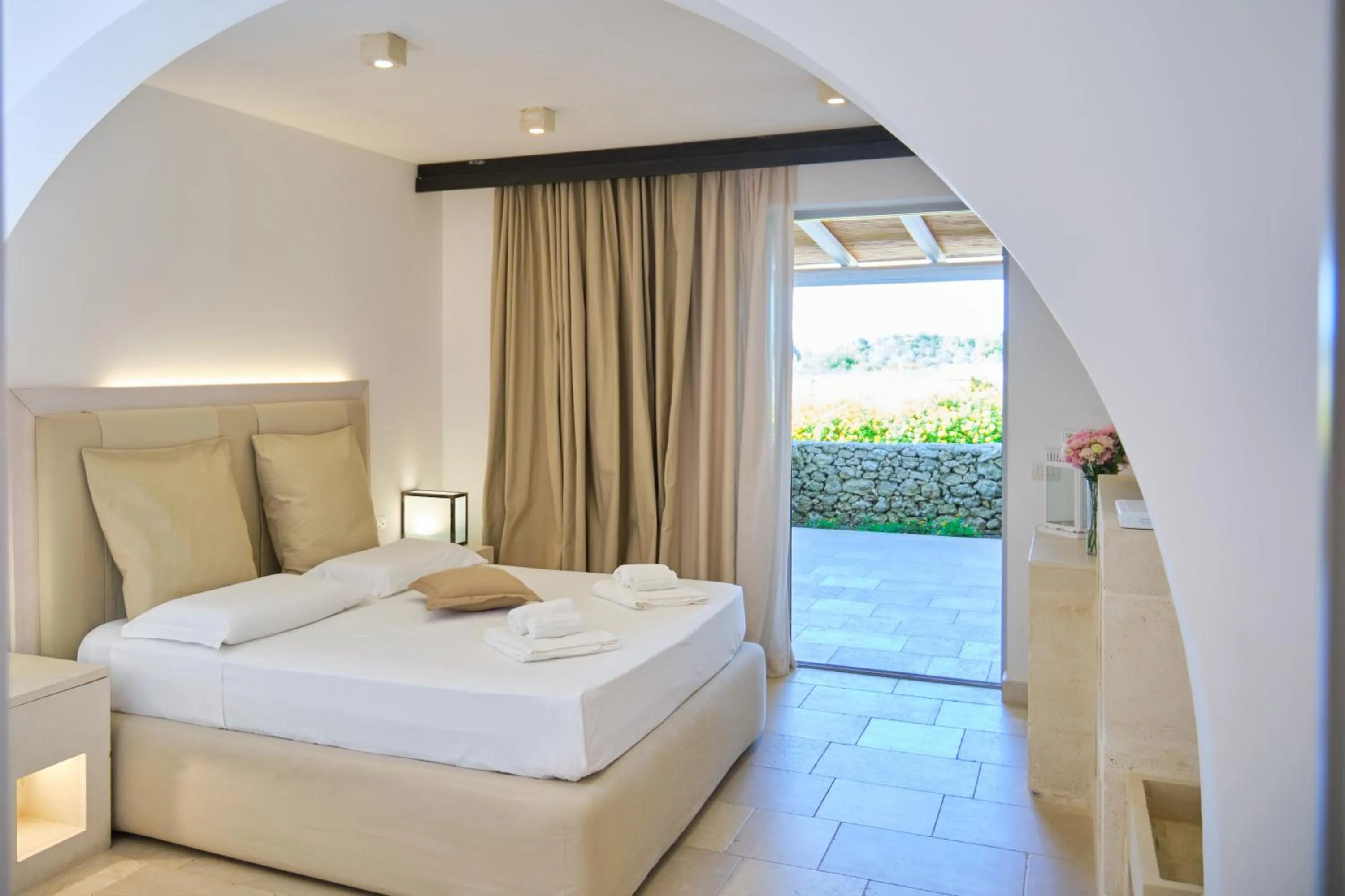 Bed in HOTEL BARONE DI MARE