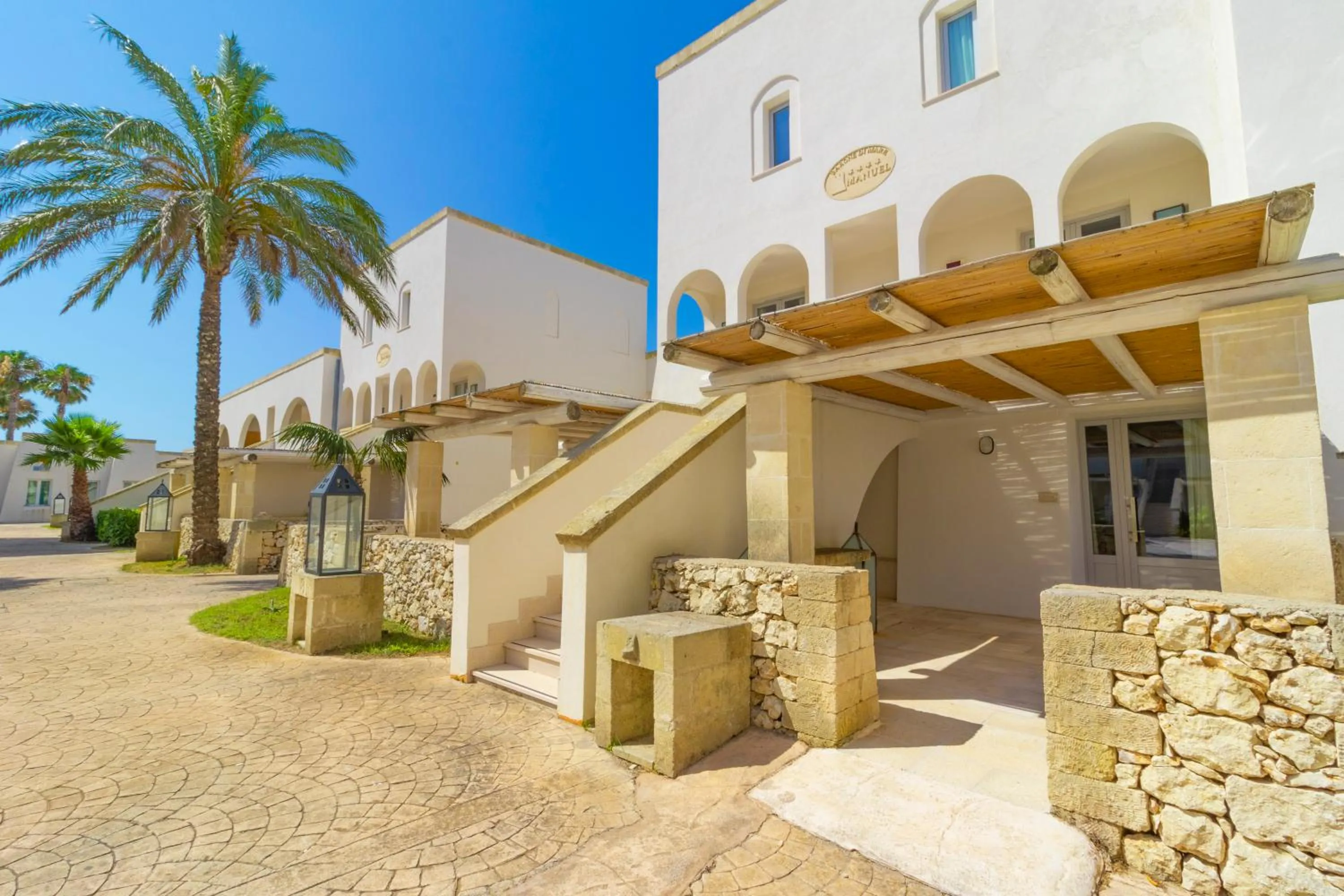 Patio in HOTEL BARONE DI MARE
